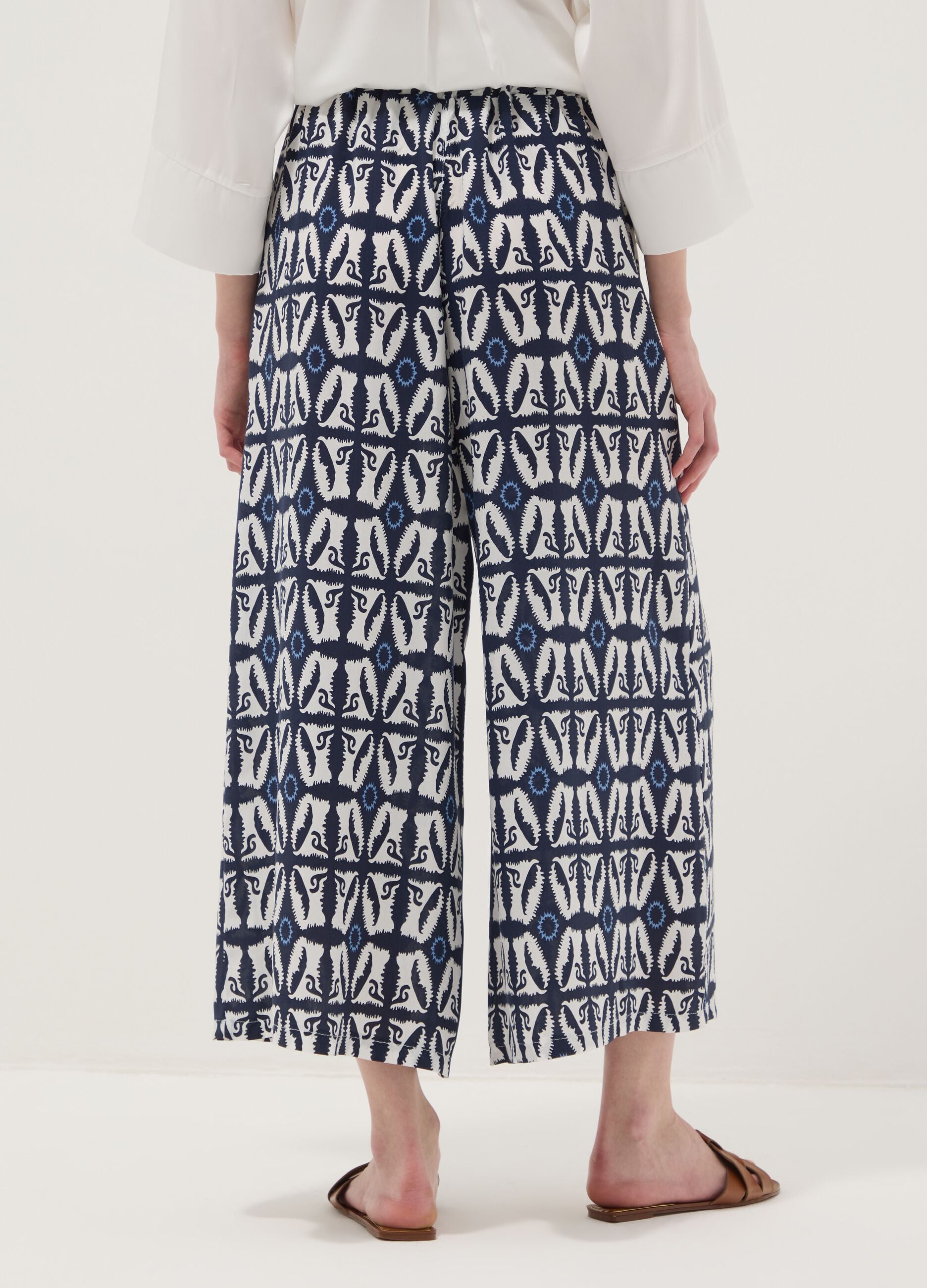 White pure-viscose printed trousers, regular fit