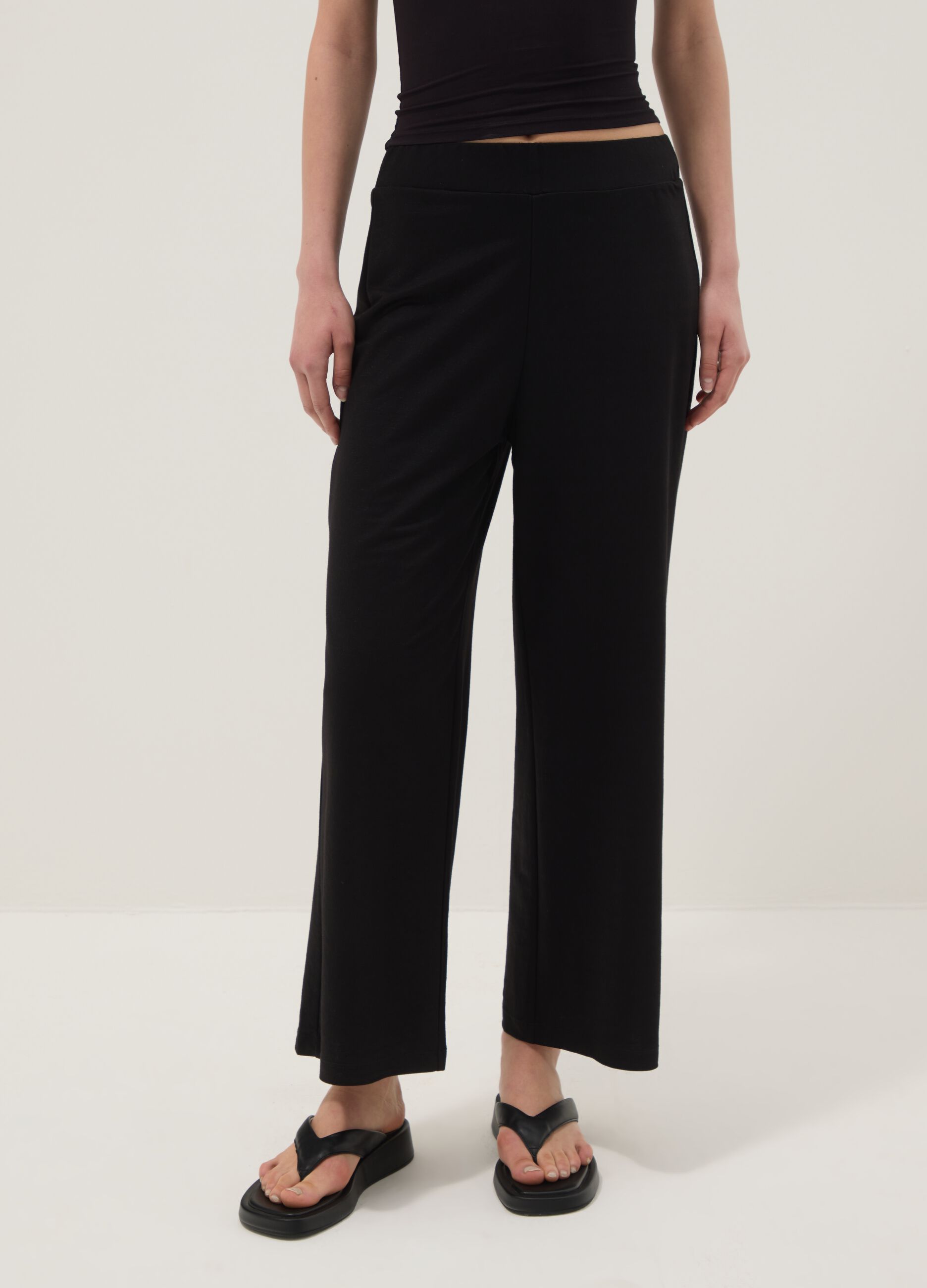 Black viscose-blend culotte trousers