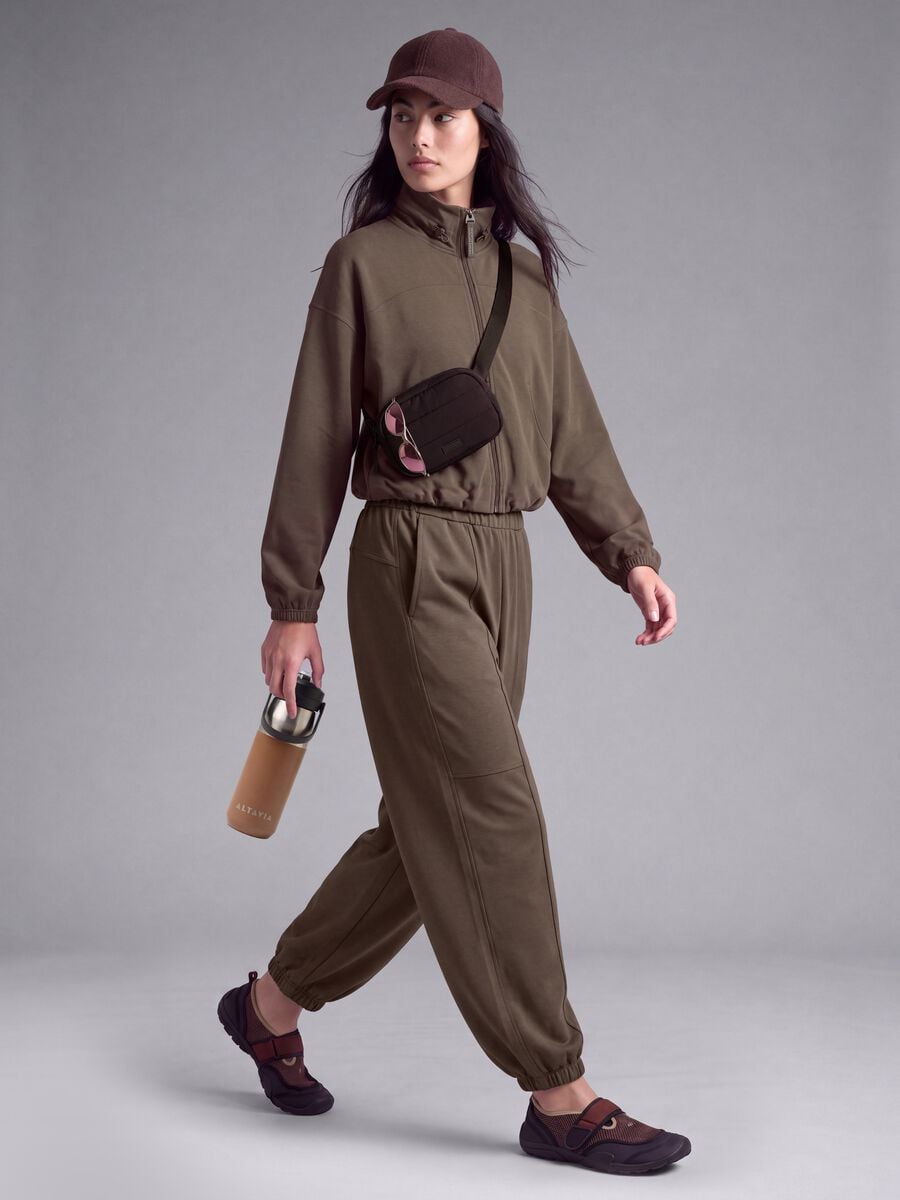 Full-zip verde corta in tessuto soft-touch con collo rialzato ALTAVIA STUDIO_4
