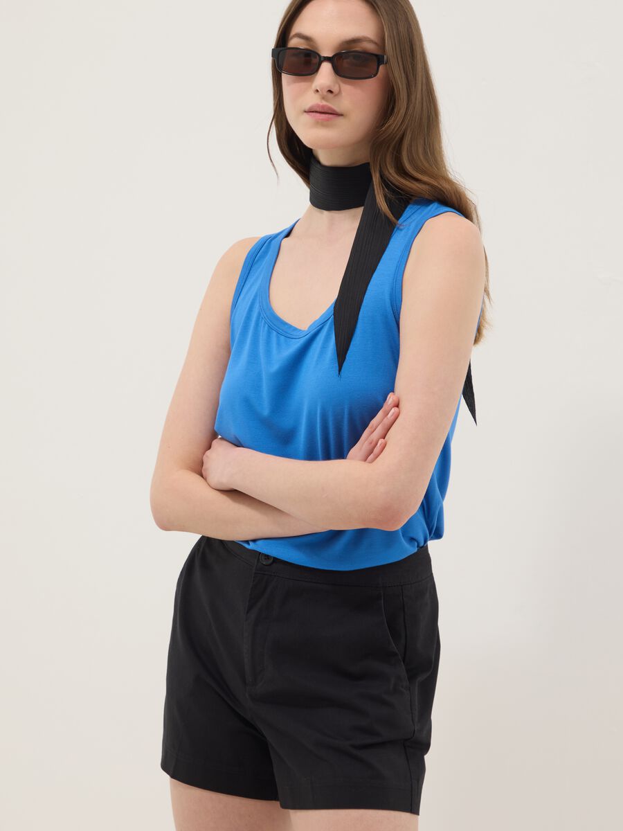 Blue stretch viscose top, regular fit_1