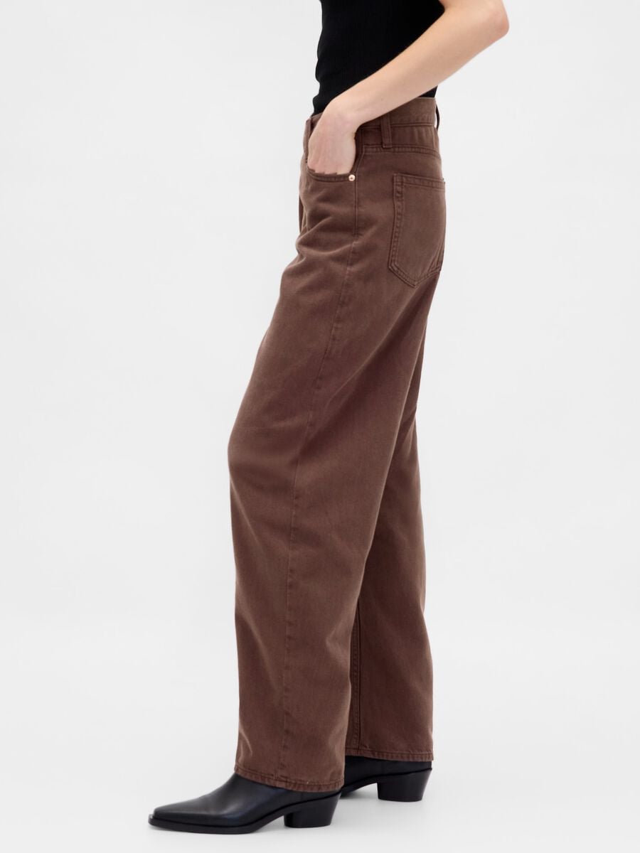 Brown jeans made of cotton and lyocell_3