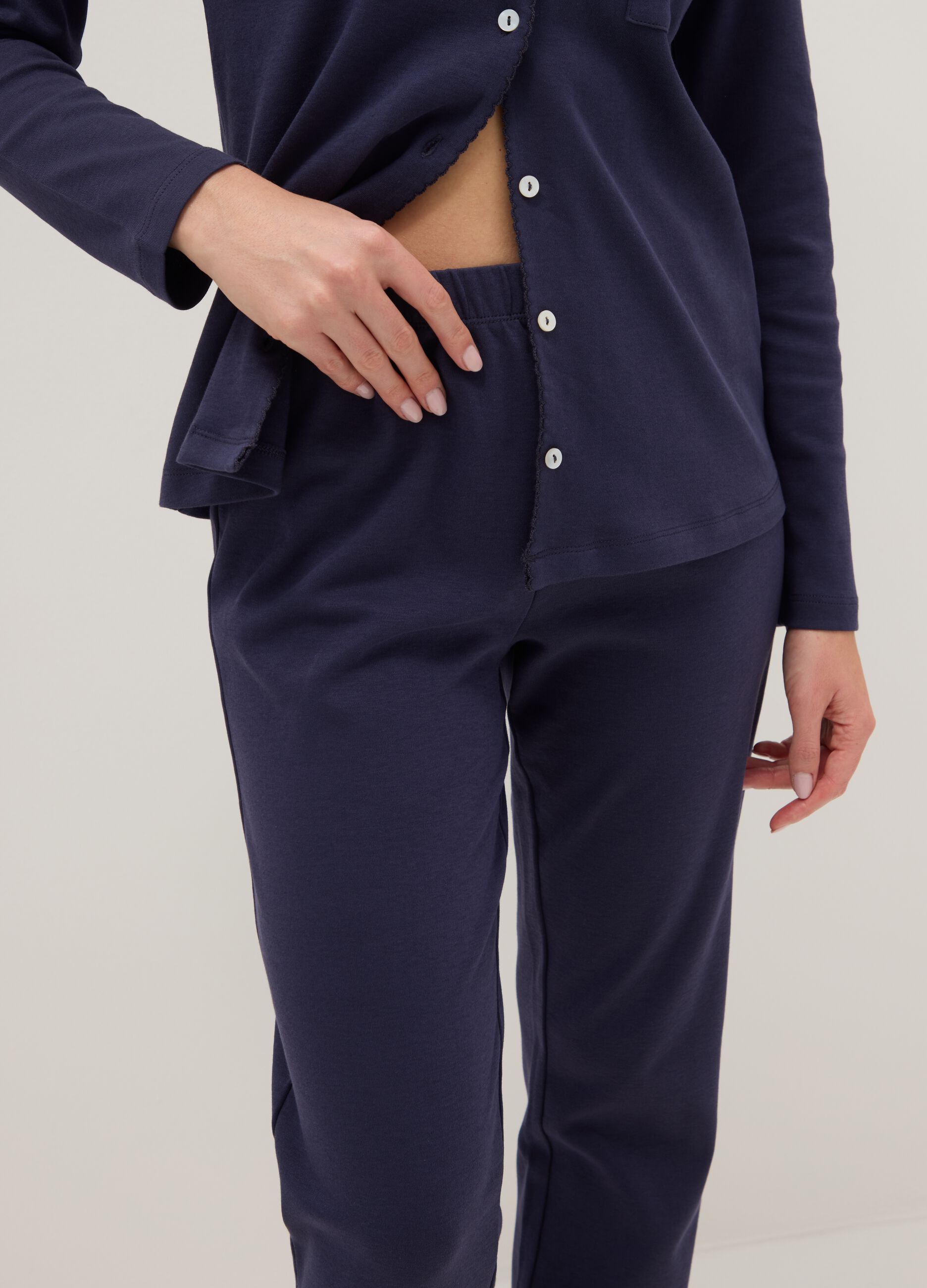 Blue pure cotton regular fit pyjamas with chest pocket and V-neck