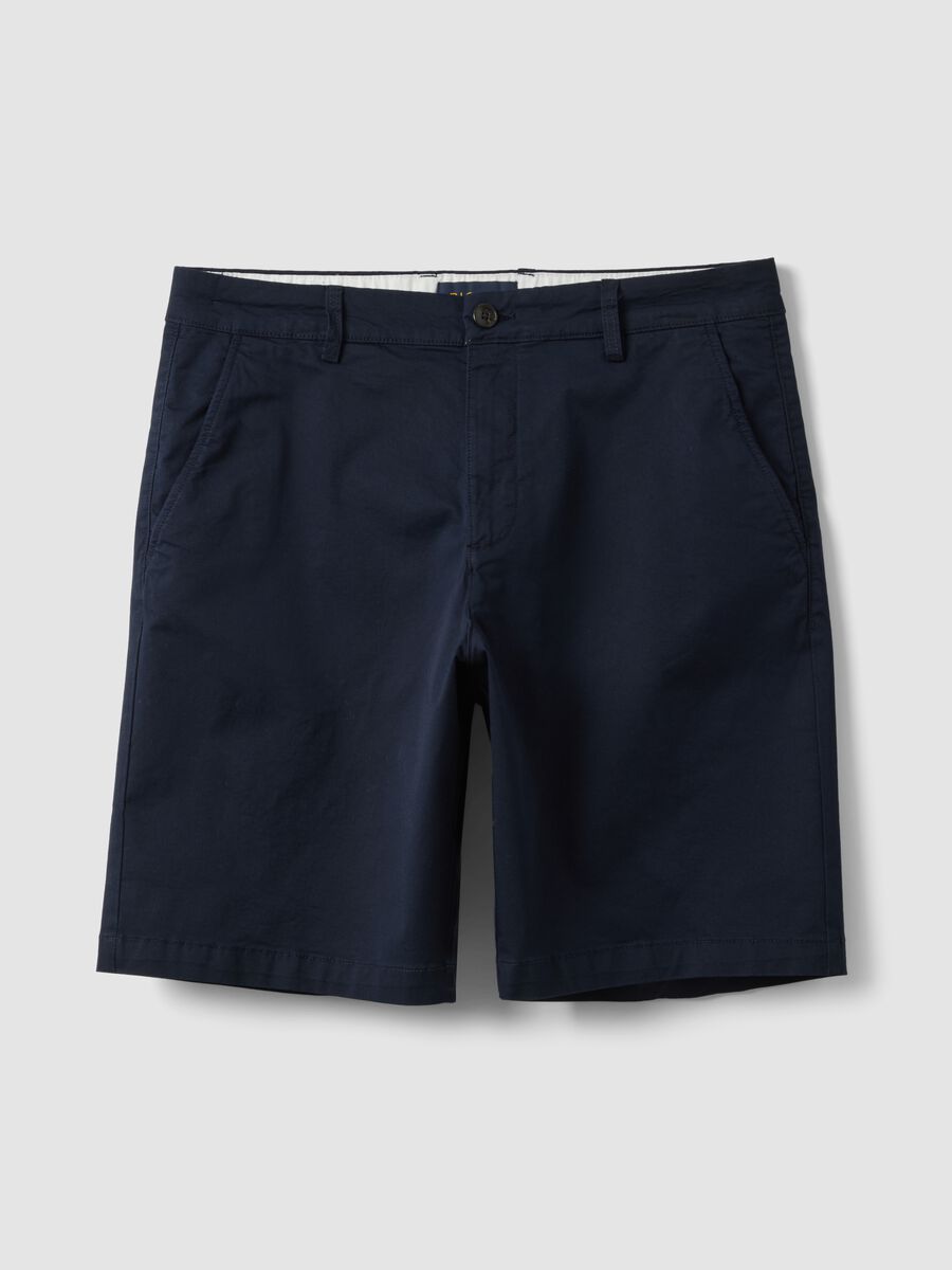 Blue stretch cotton chino shorts, regular fit_4