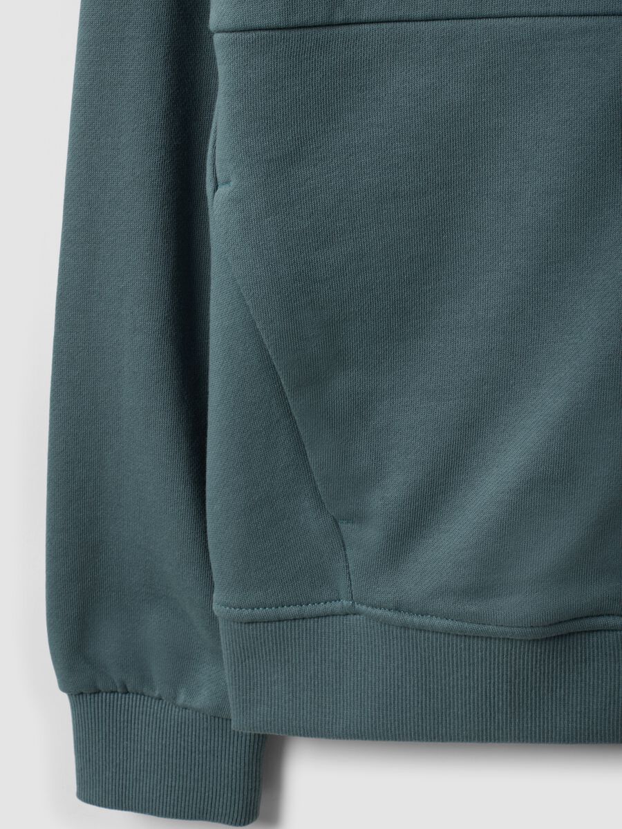 Green organic cotton zip-up hoodie for boys, relaxed fit_2