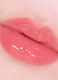 Lip tint with a fantastic glossy effect. Vibrant colour and hydrated lips for 12 hours_2