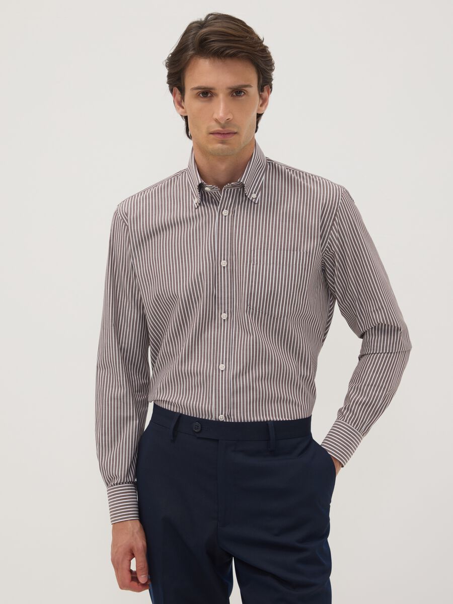Brown striped cotton-blend button-down collar easy-iron regular-fit shirt_0