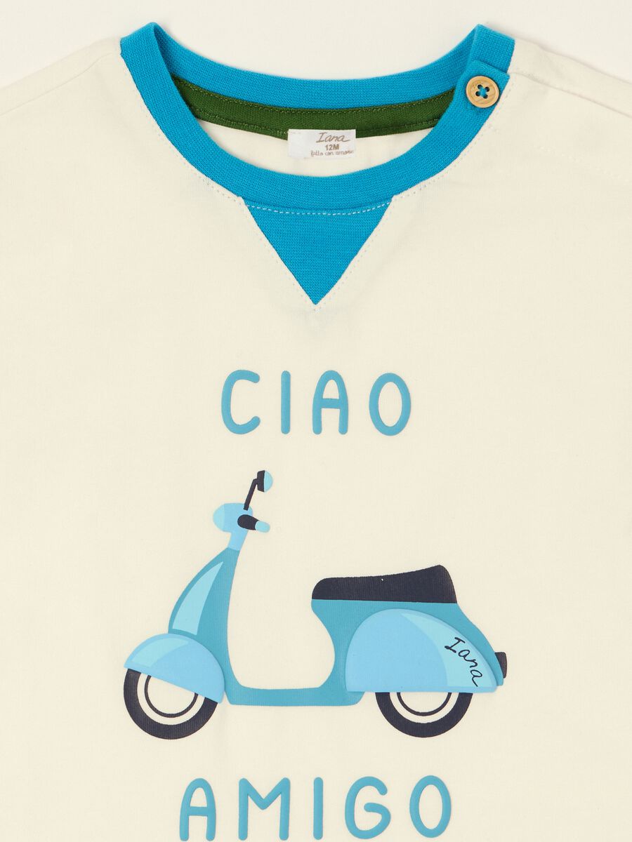 T-shirt bianca con disegno scooter in cotone elasticizzato da neonato_1