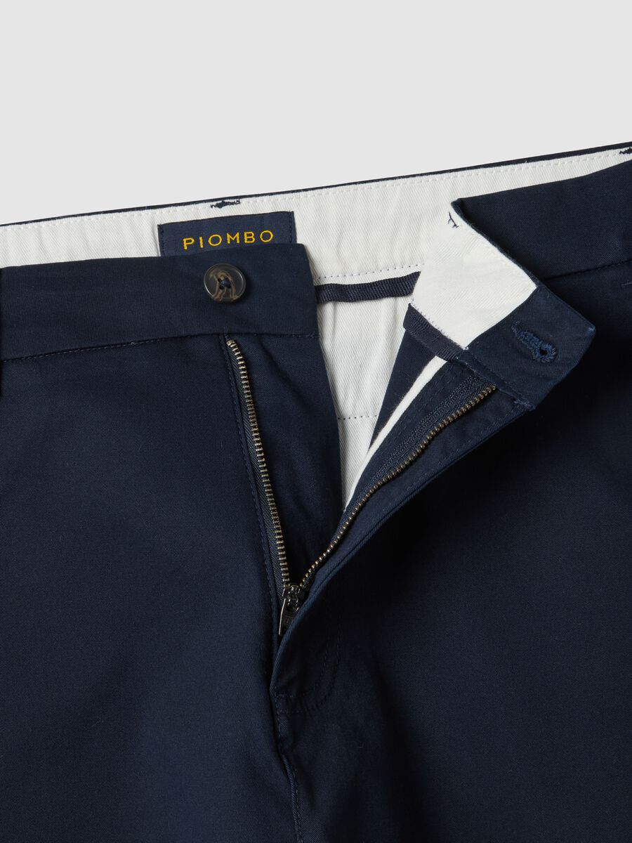 Pantaloni chino blu in cotone elasticizzato slim fit_5