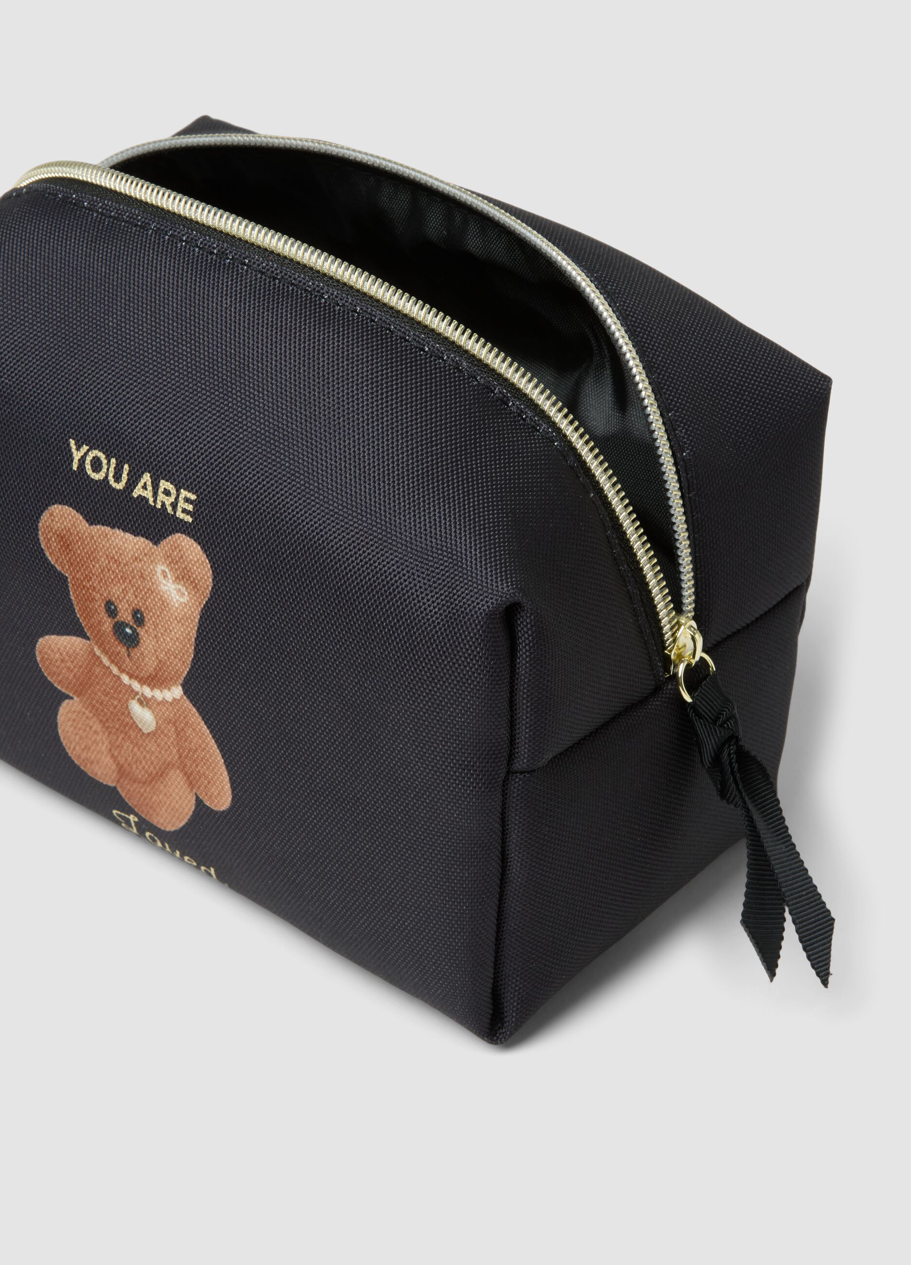 Black teddy-print beauty case