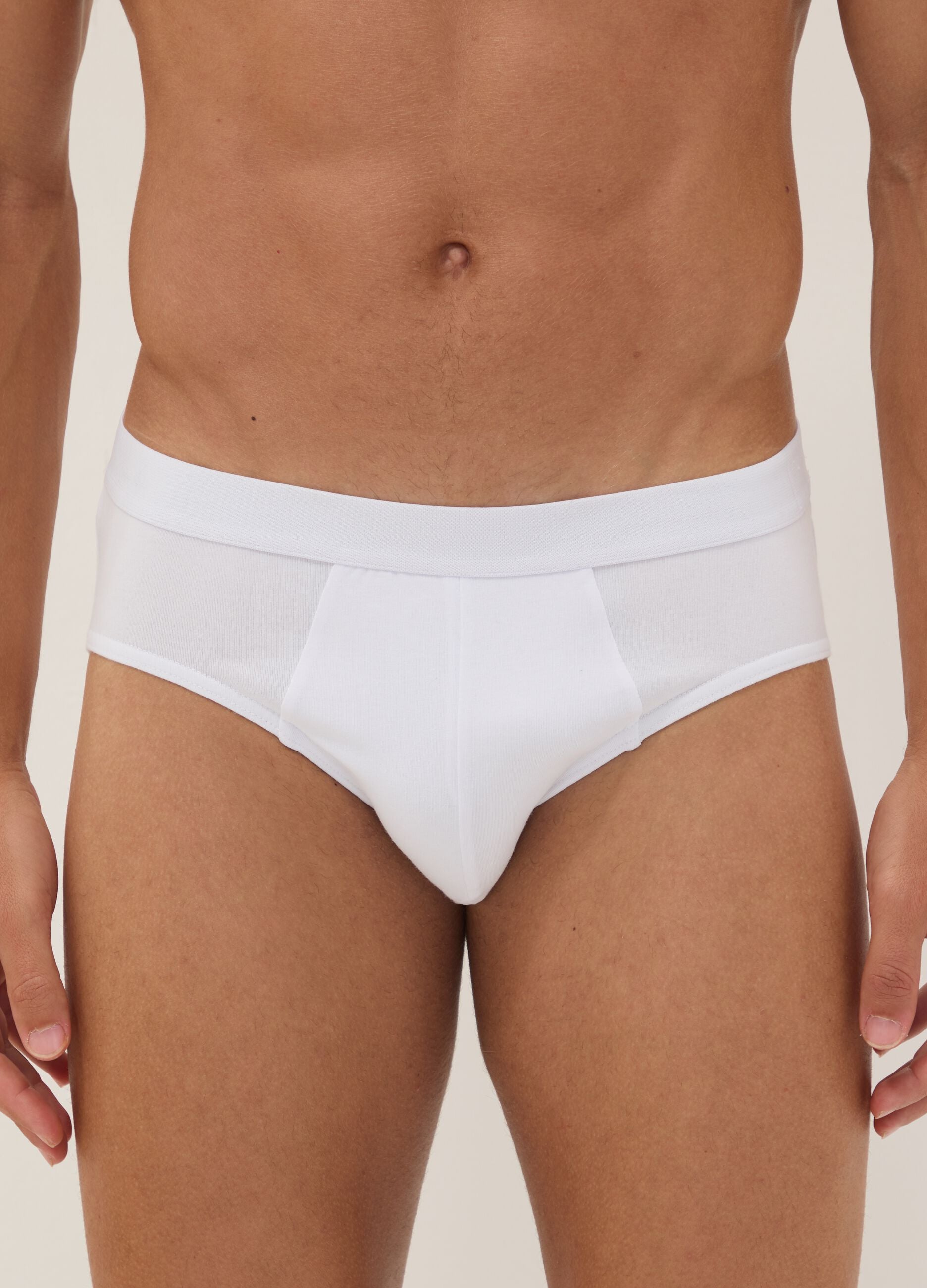 3-pack of white organic cotton briefs