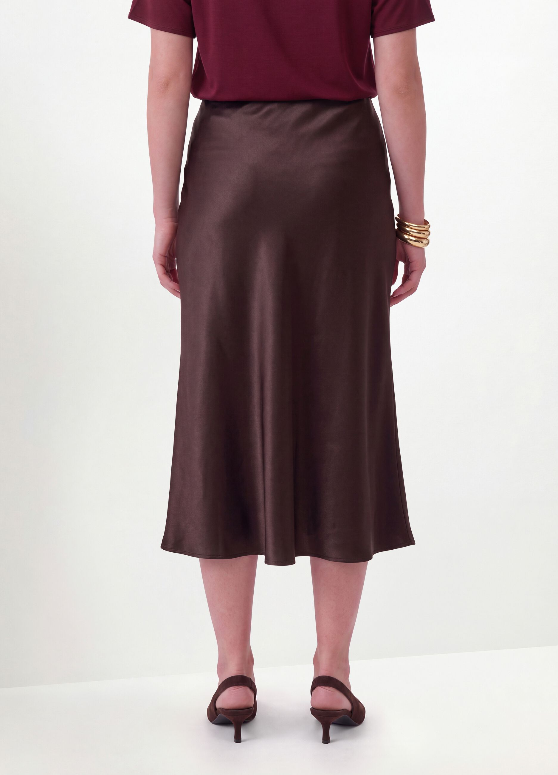 Brown satin midi skirt in stretch fabric