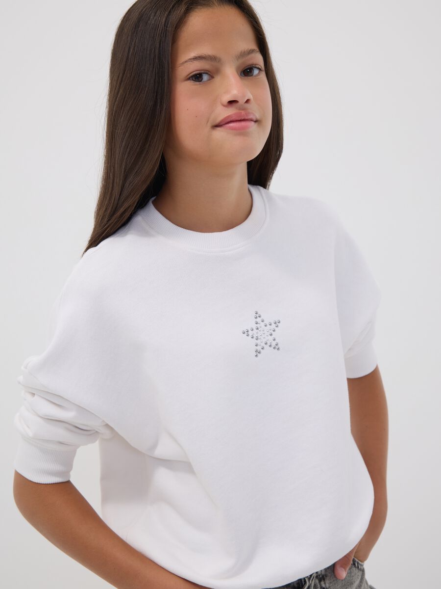 White oversized pure cotton sweatshirt with stars for girls_0