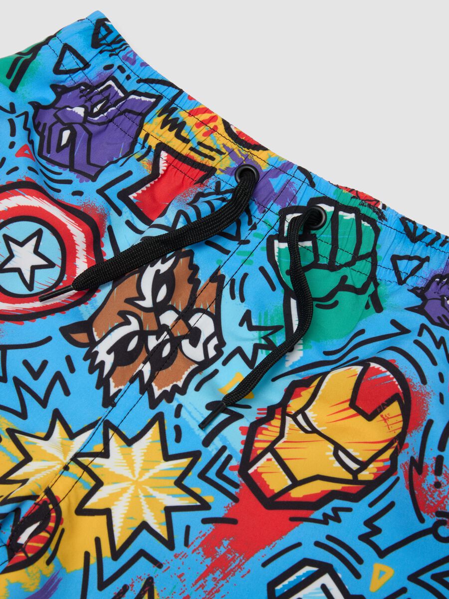 Blue Avengers print swim shorts_2