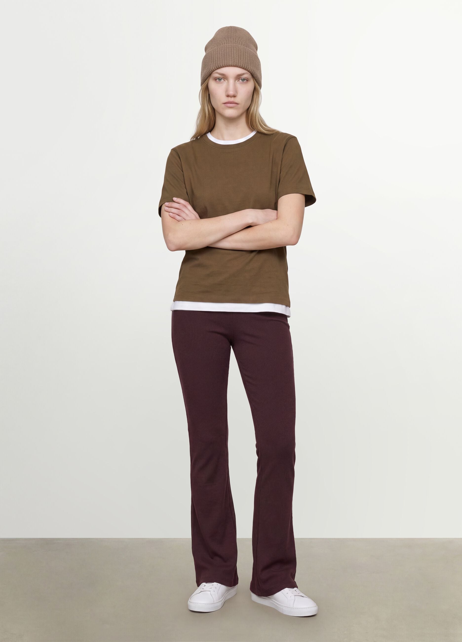 T-shirt verde in puro cotone organico a girocollo regular fit