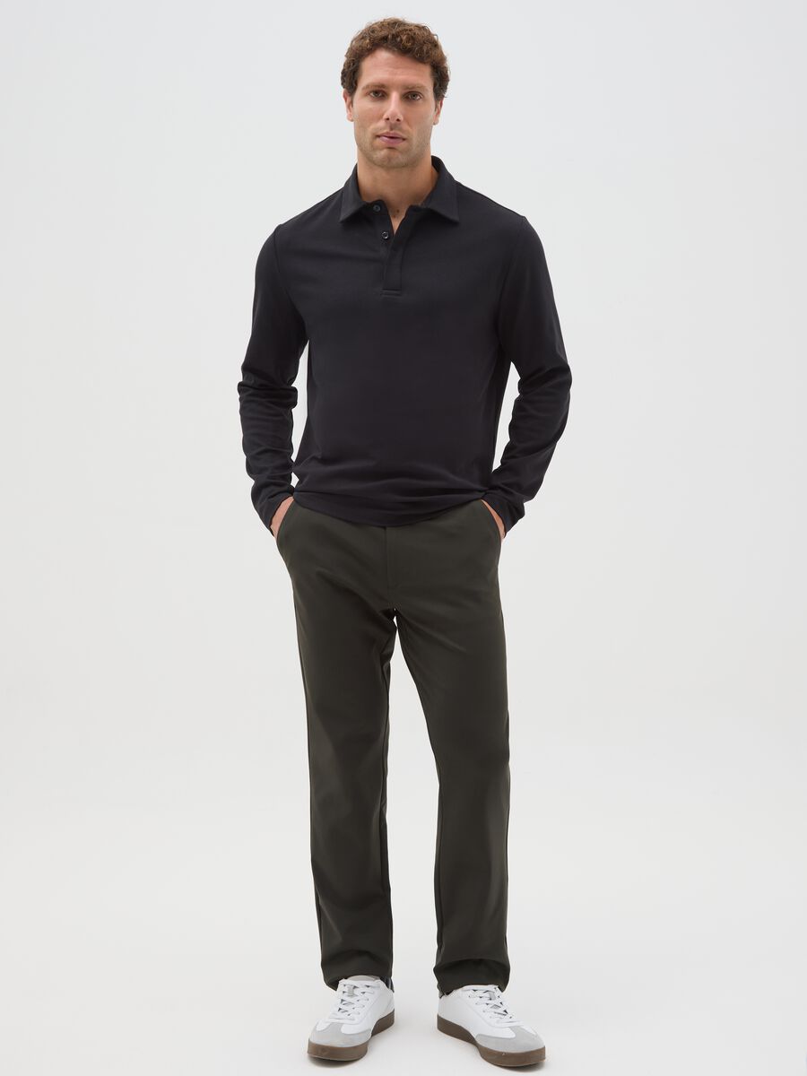 Pantaloni chino verdi in misto cotone regular fit_0