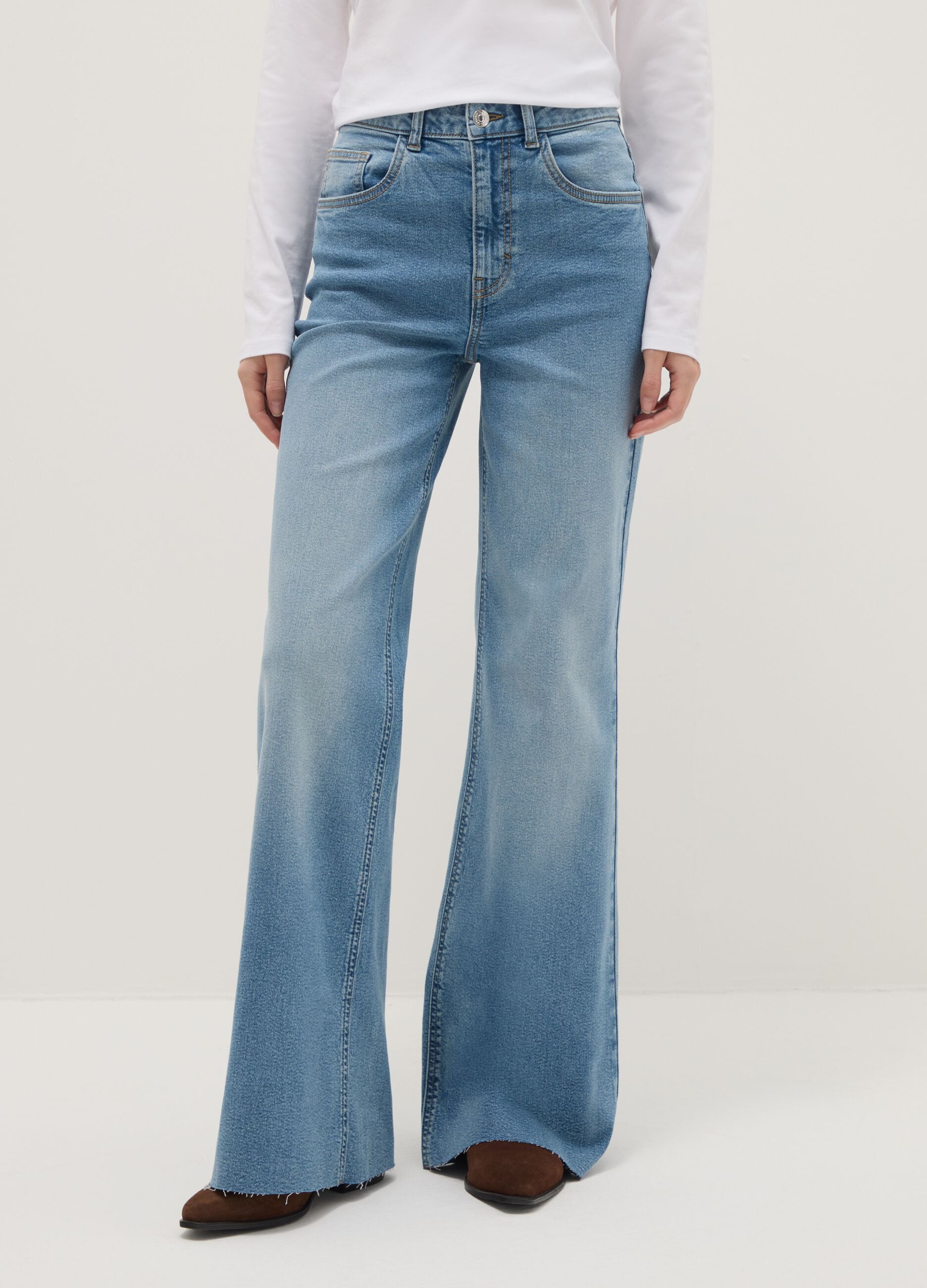 Wide leg blue stretch cotton jeans