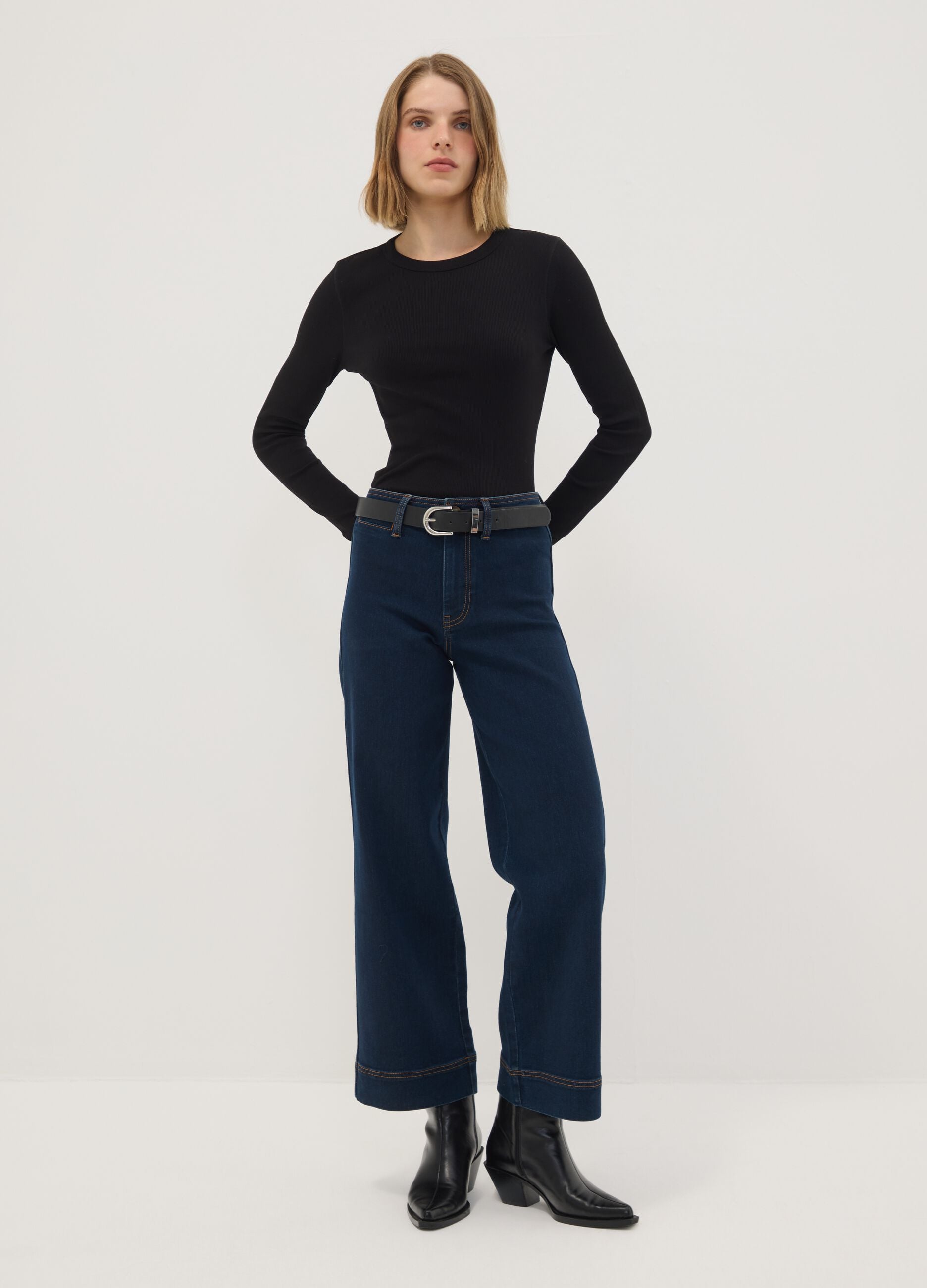 Blue wide-leg jeans in stretch cotton