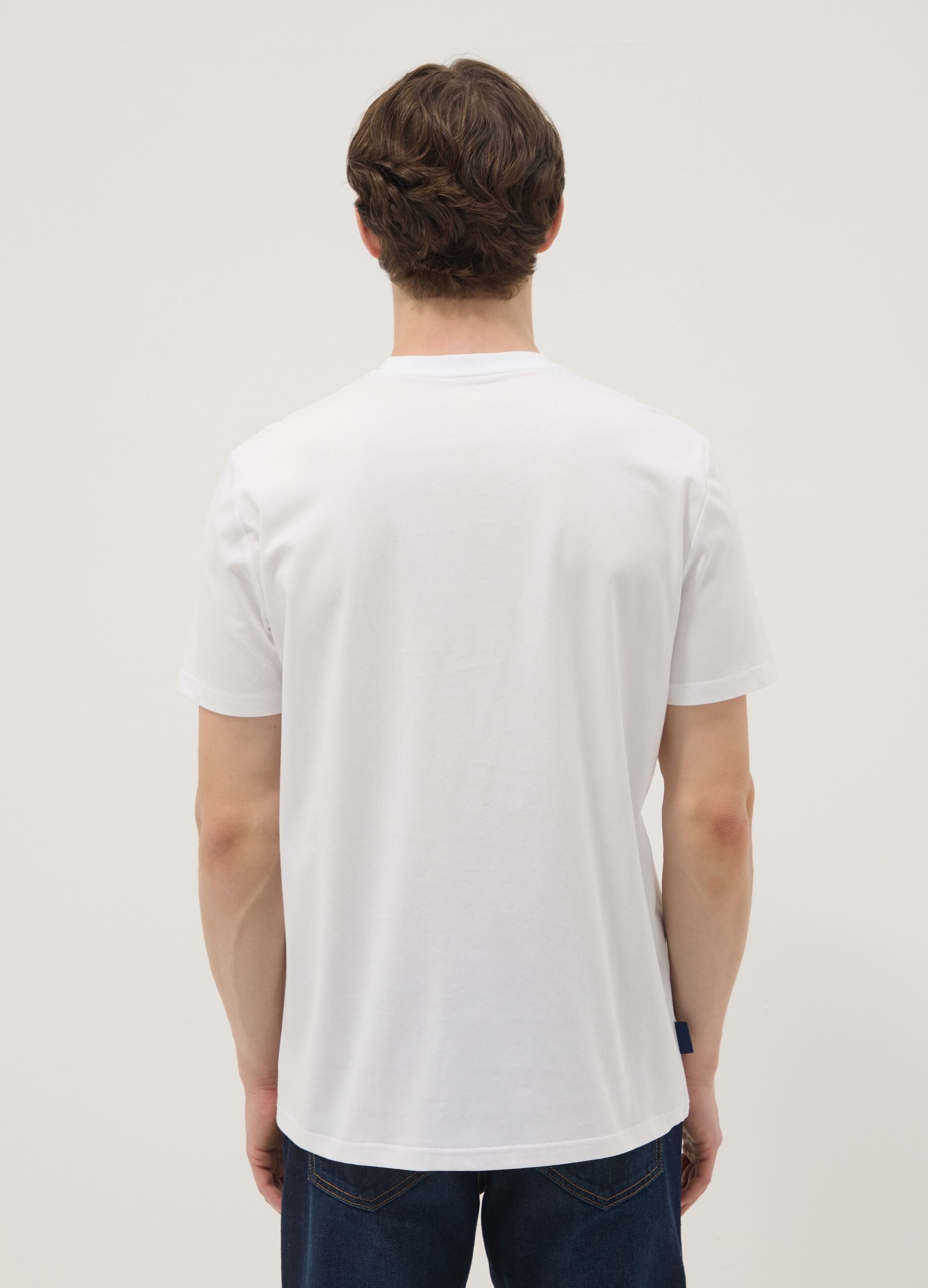 White pure cotton T-shirt with front print, regular fit