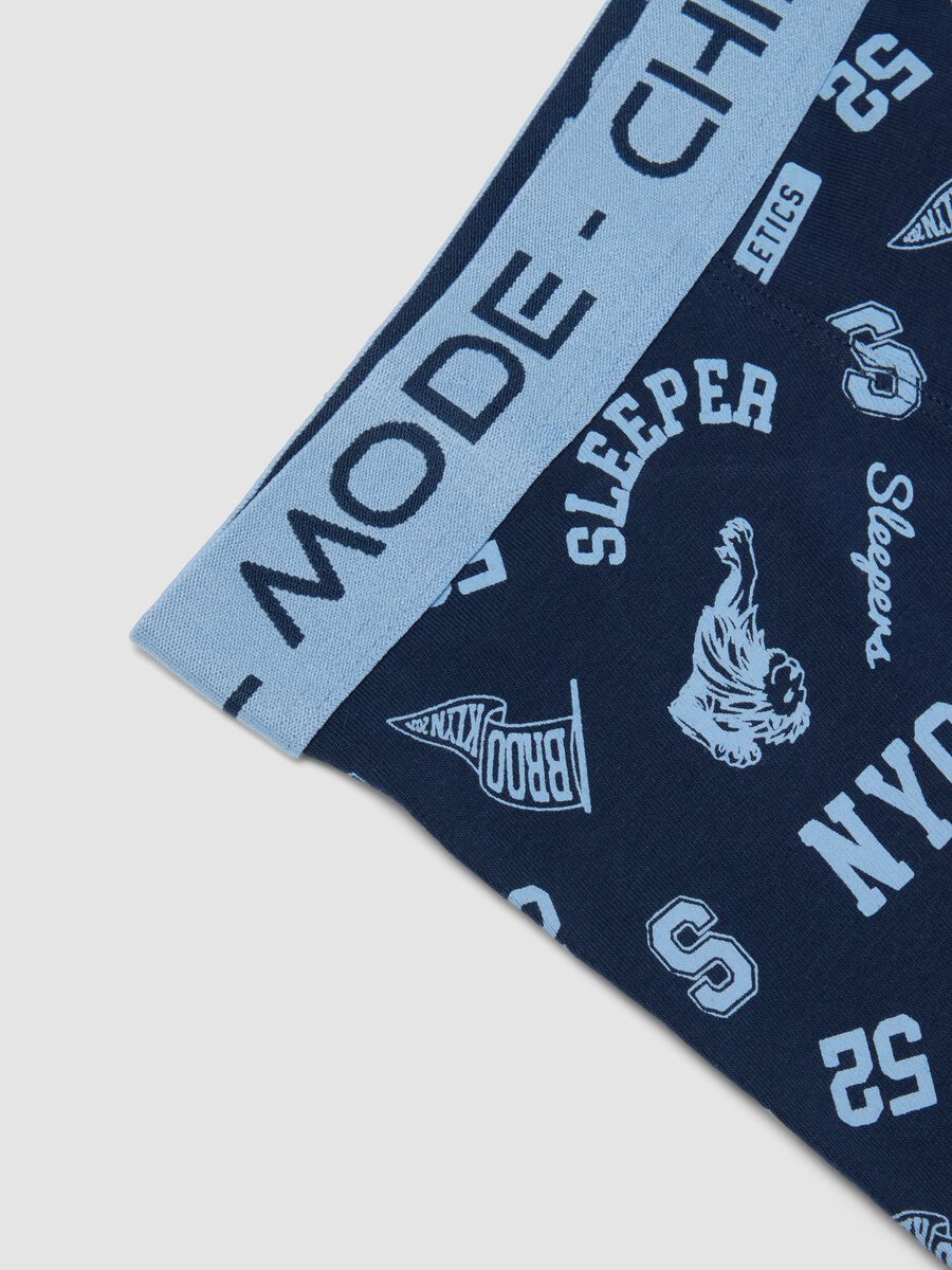 Blue midi boxer briefs in stretch organic cotton with print for boys_2