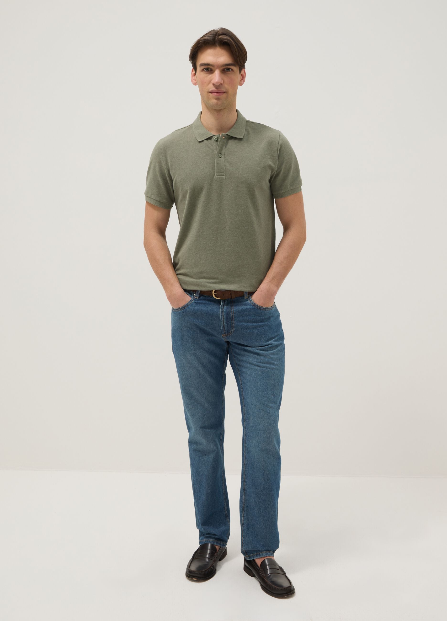 Short-sleeved green polo shirt in pure cotton
