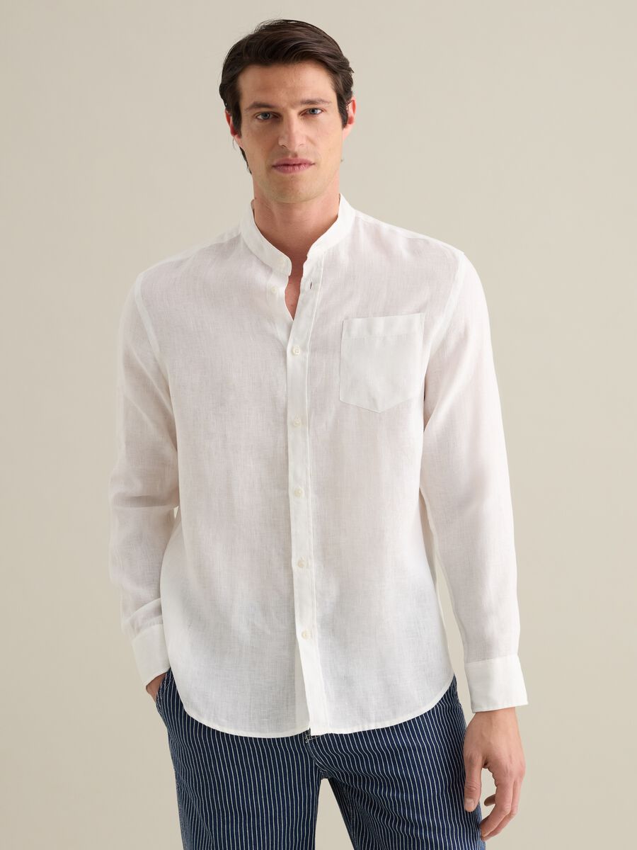 Men&rsquo;s white regular-fit shirt in 100% linen_0