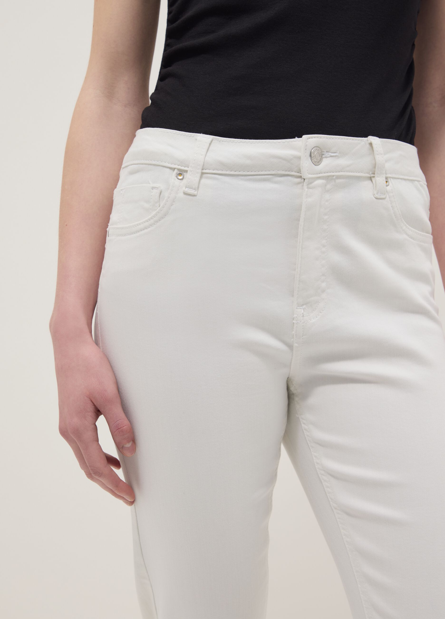 Skinny jeans in white stretch cotton blend