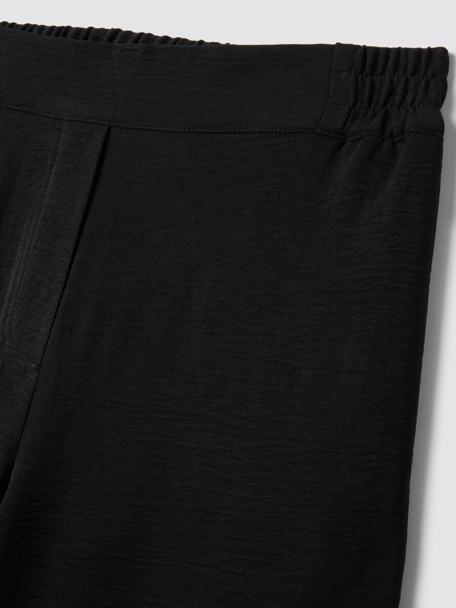 Pantaloni neri con vita elasticizzata wide leg_5
