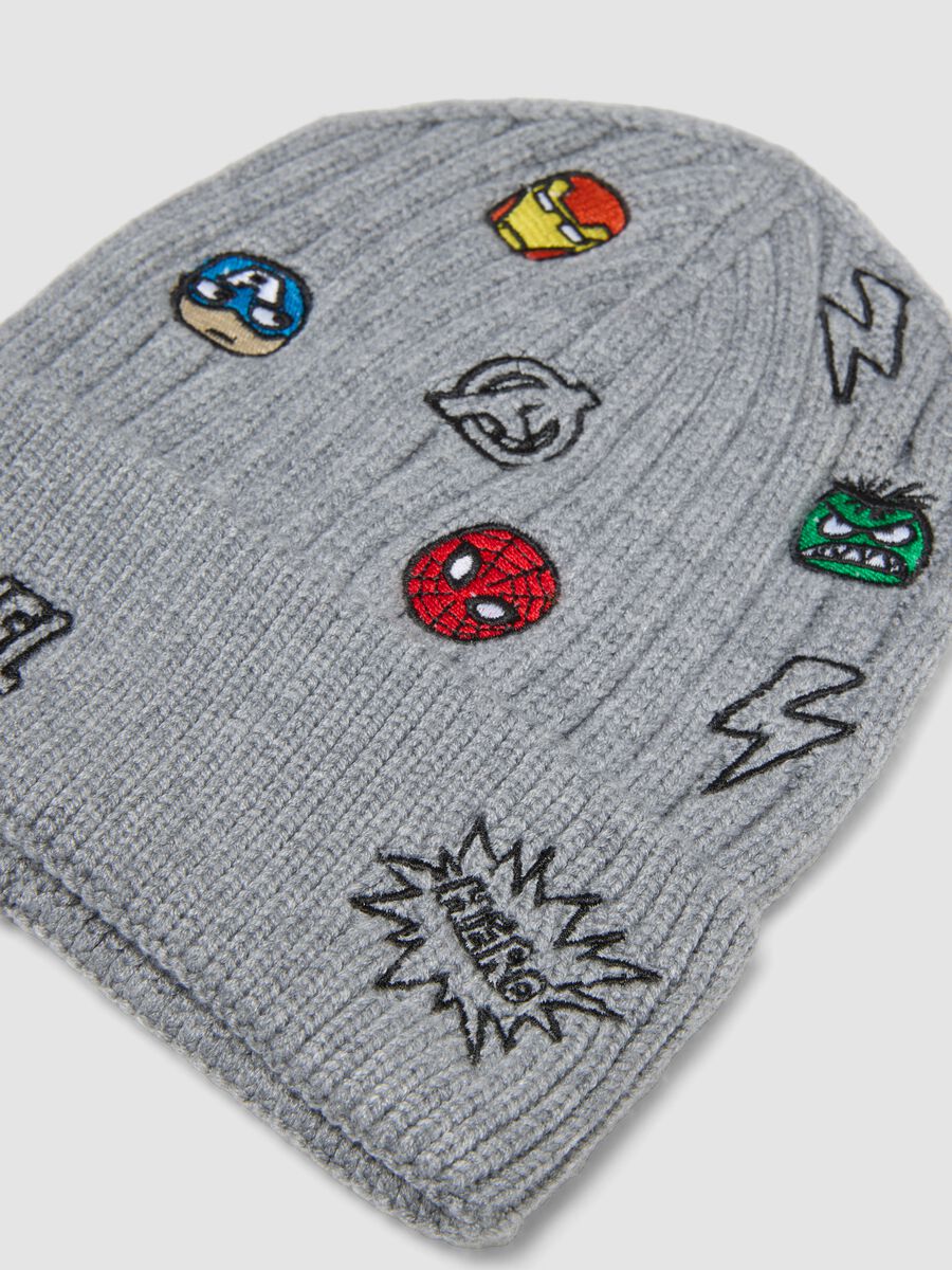 Grey Avengers print hat for boys_2