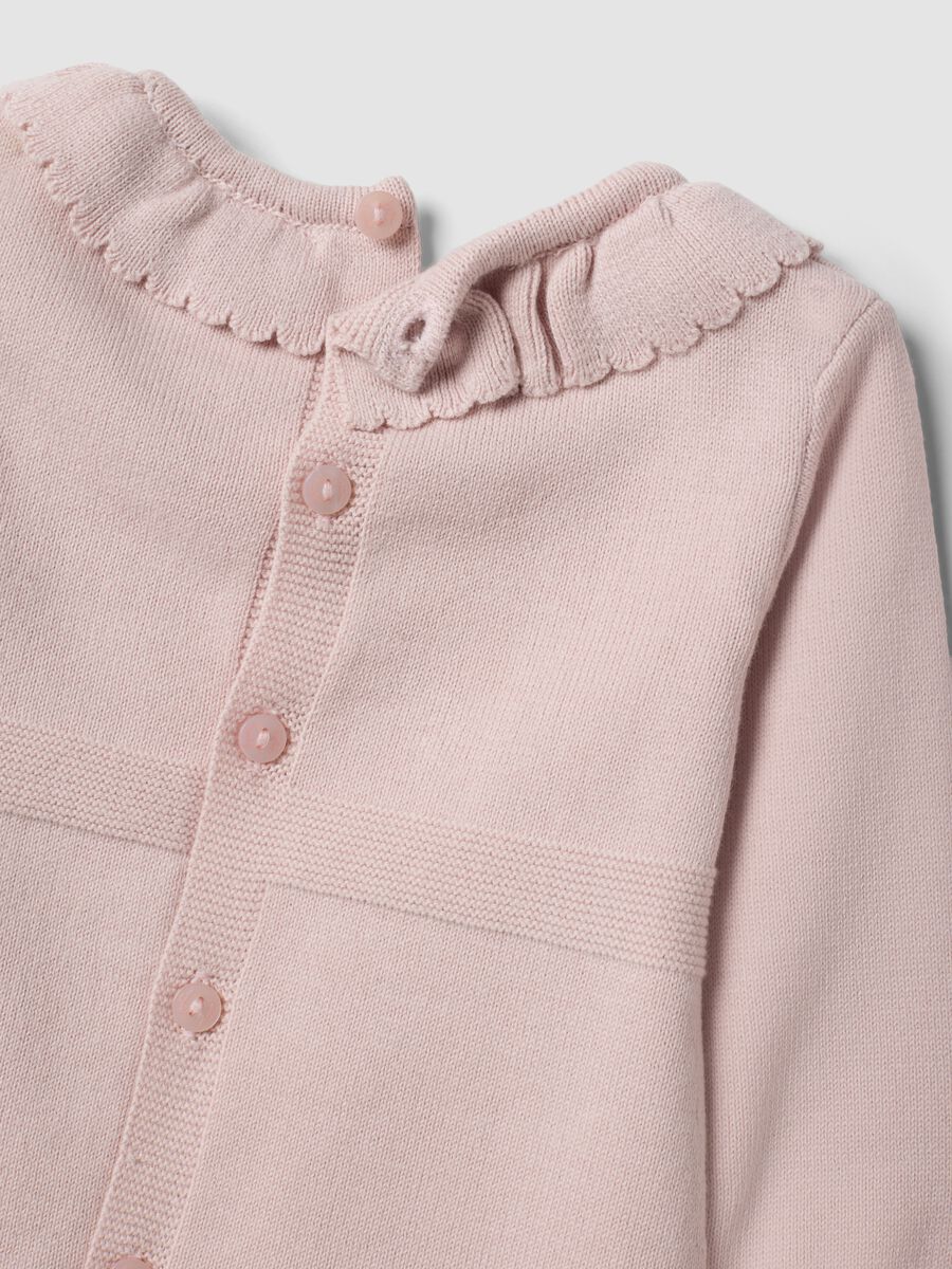 Pink pure organic cotton baby girl sleepsuit with ruffle collar_3