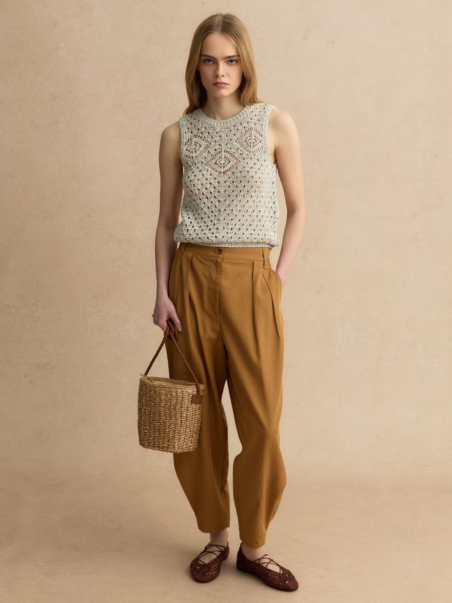 Brown lyocell-cotton blend slouchy fit trousers_0