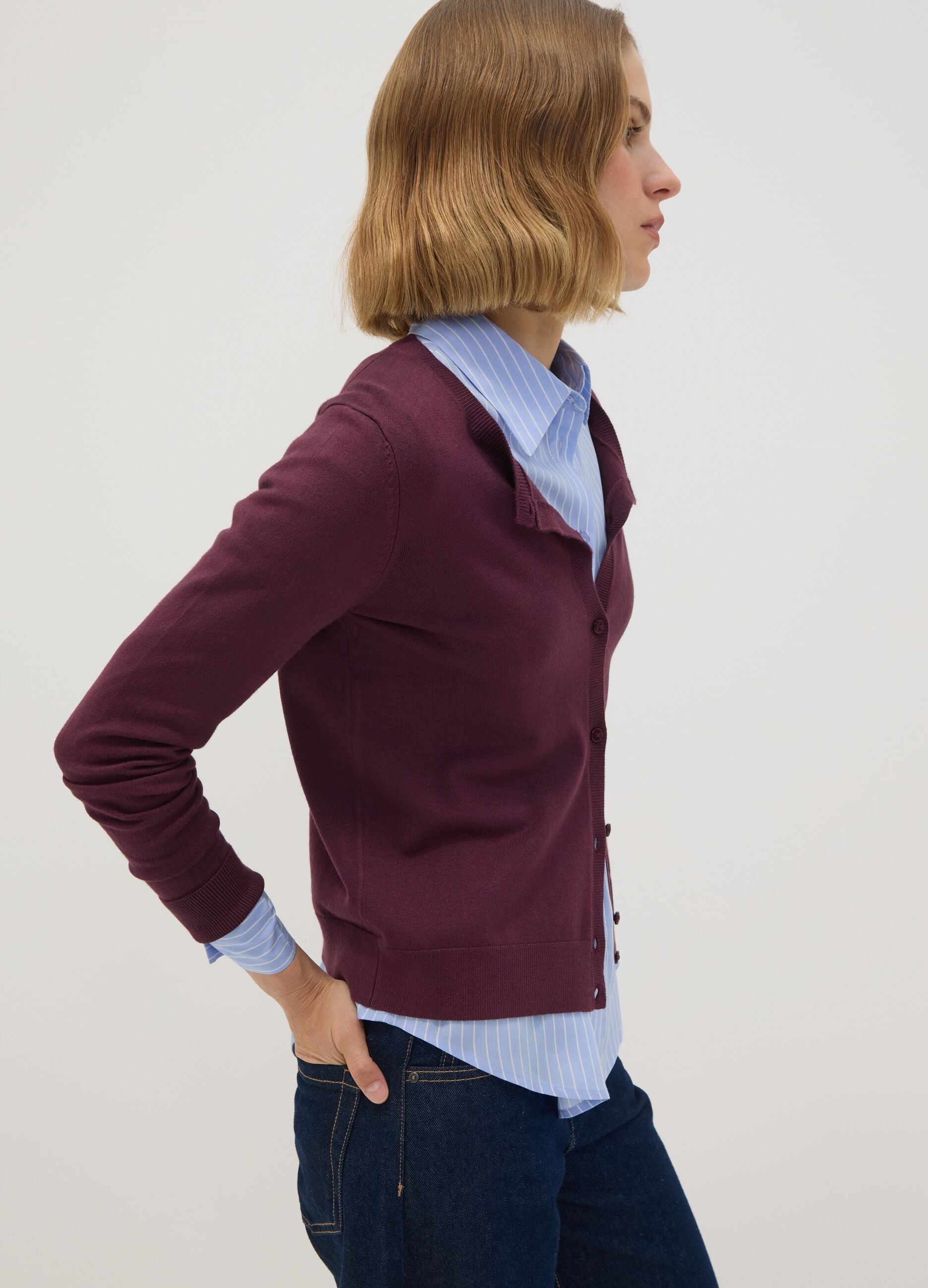 Purple viscose-blend crew-neck cardigan, regular fit