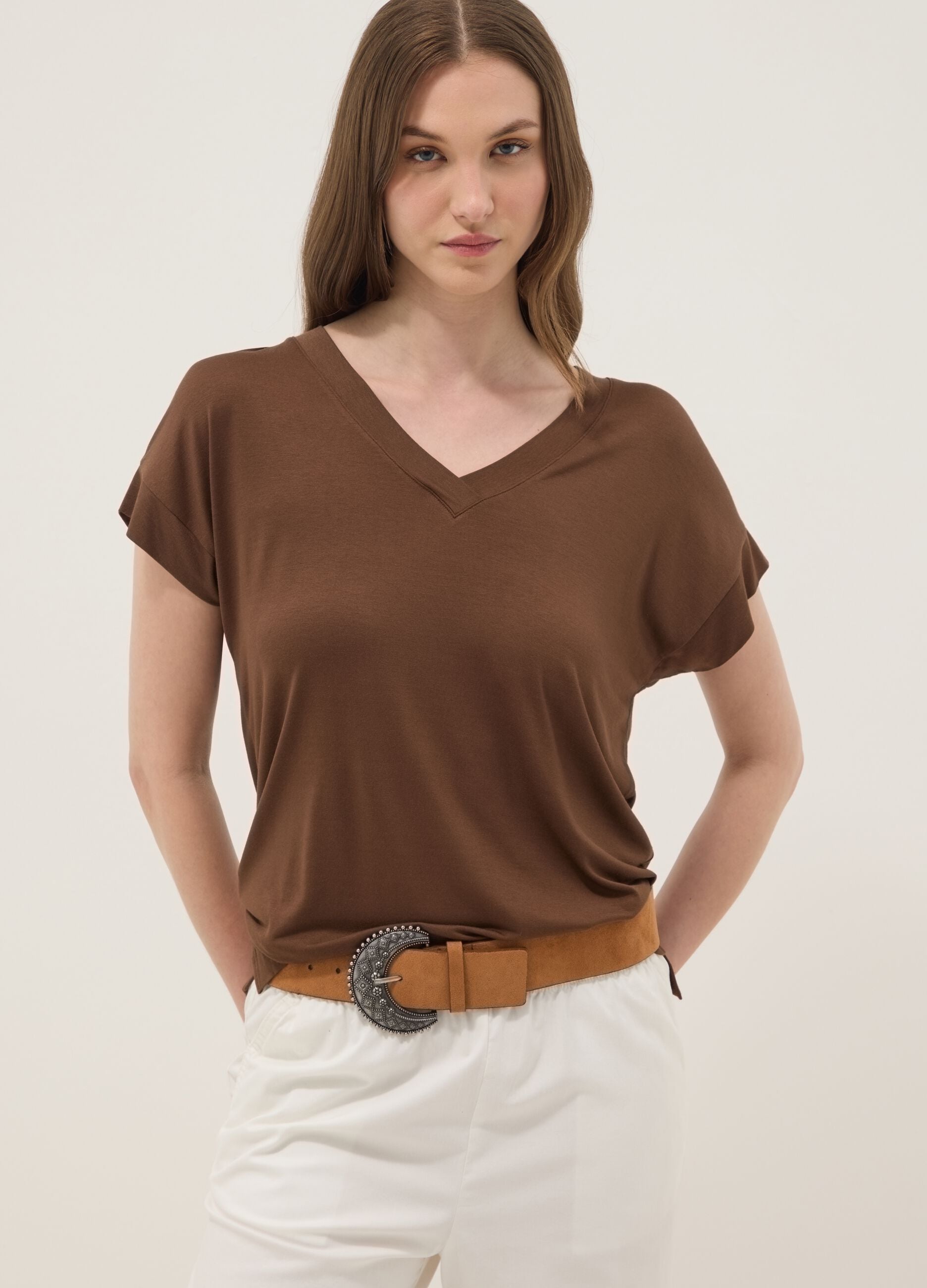 Brown stretch viscose V-neck T-shirt