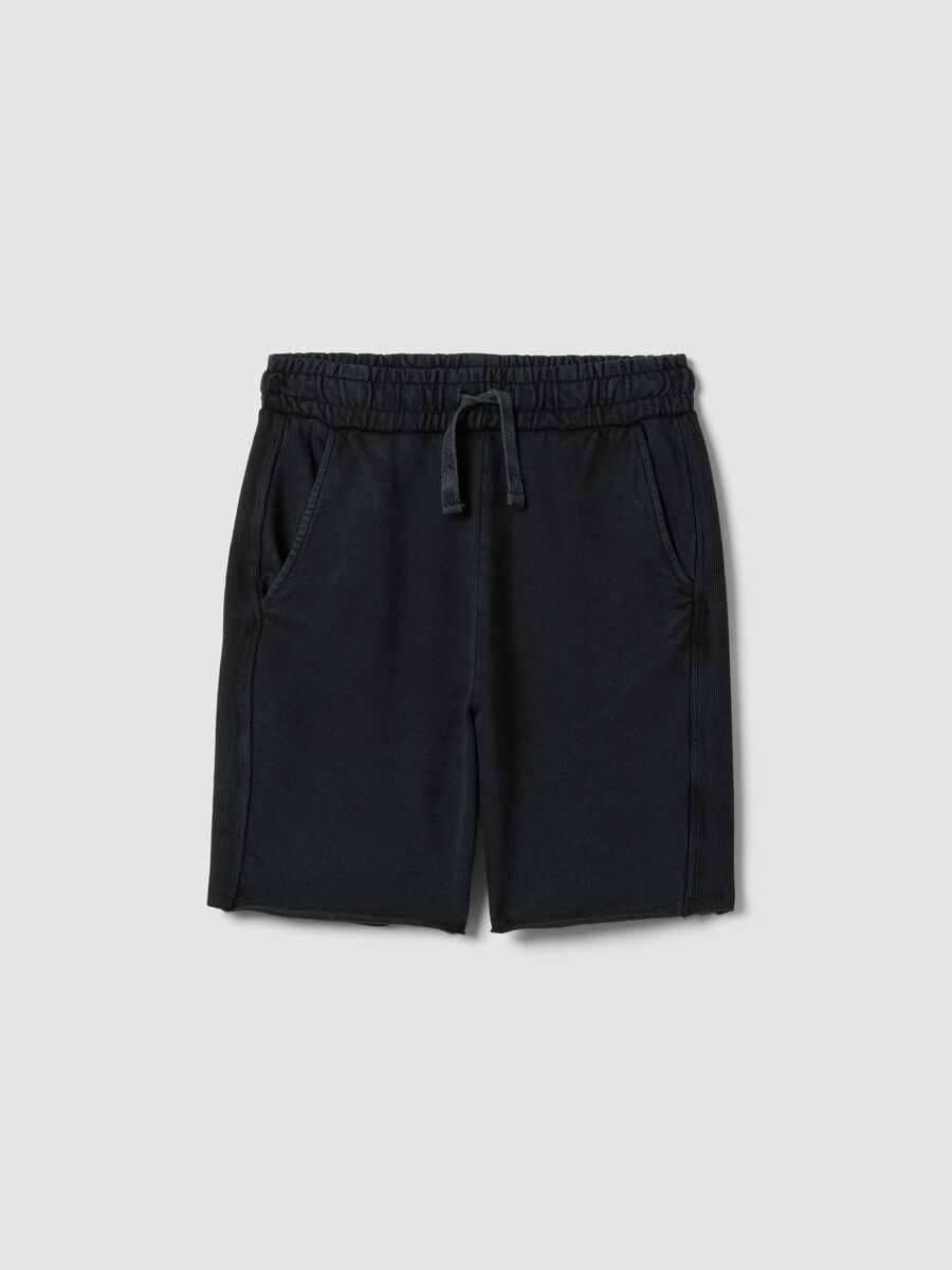 Black pure cotton shorts with elasticated waist_3