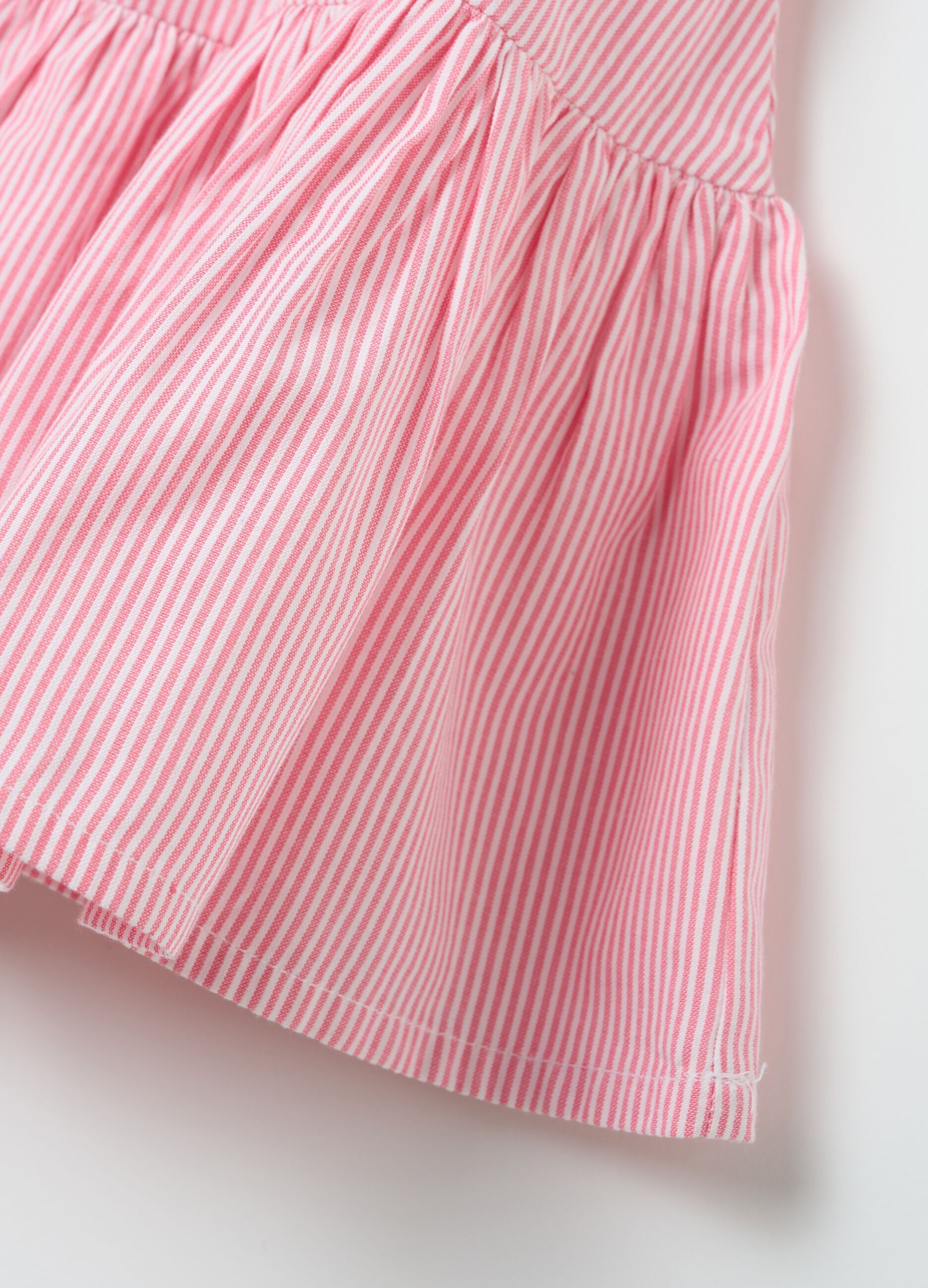 Girls&rsquo; pink regular fit dress in 100% cotton with flounce