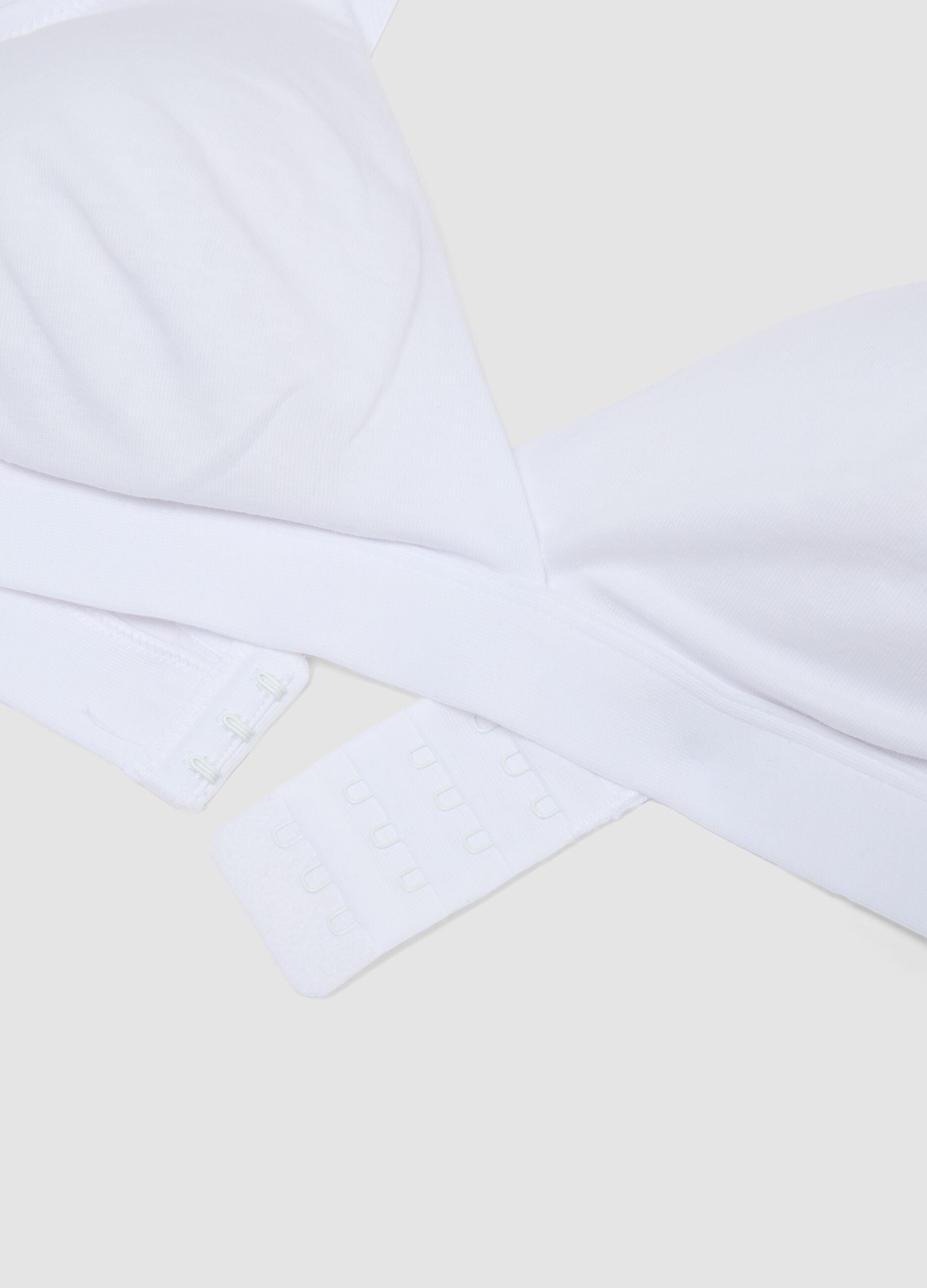 White organic cotton bra with removable padding