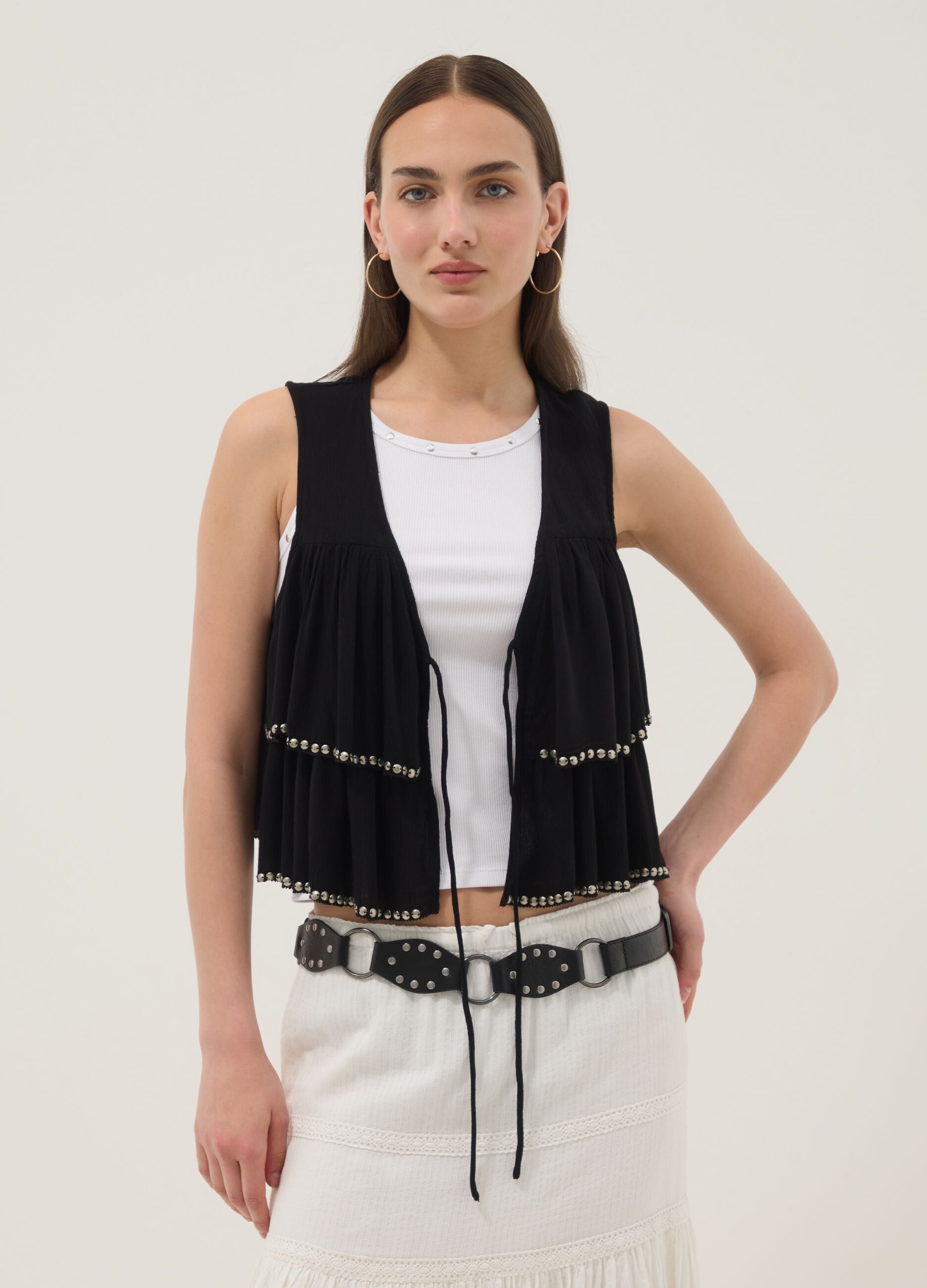 Black pure viscose gilet with ruffles