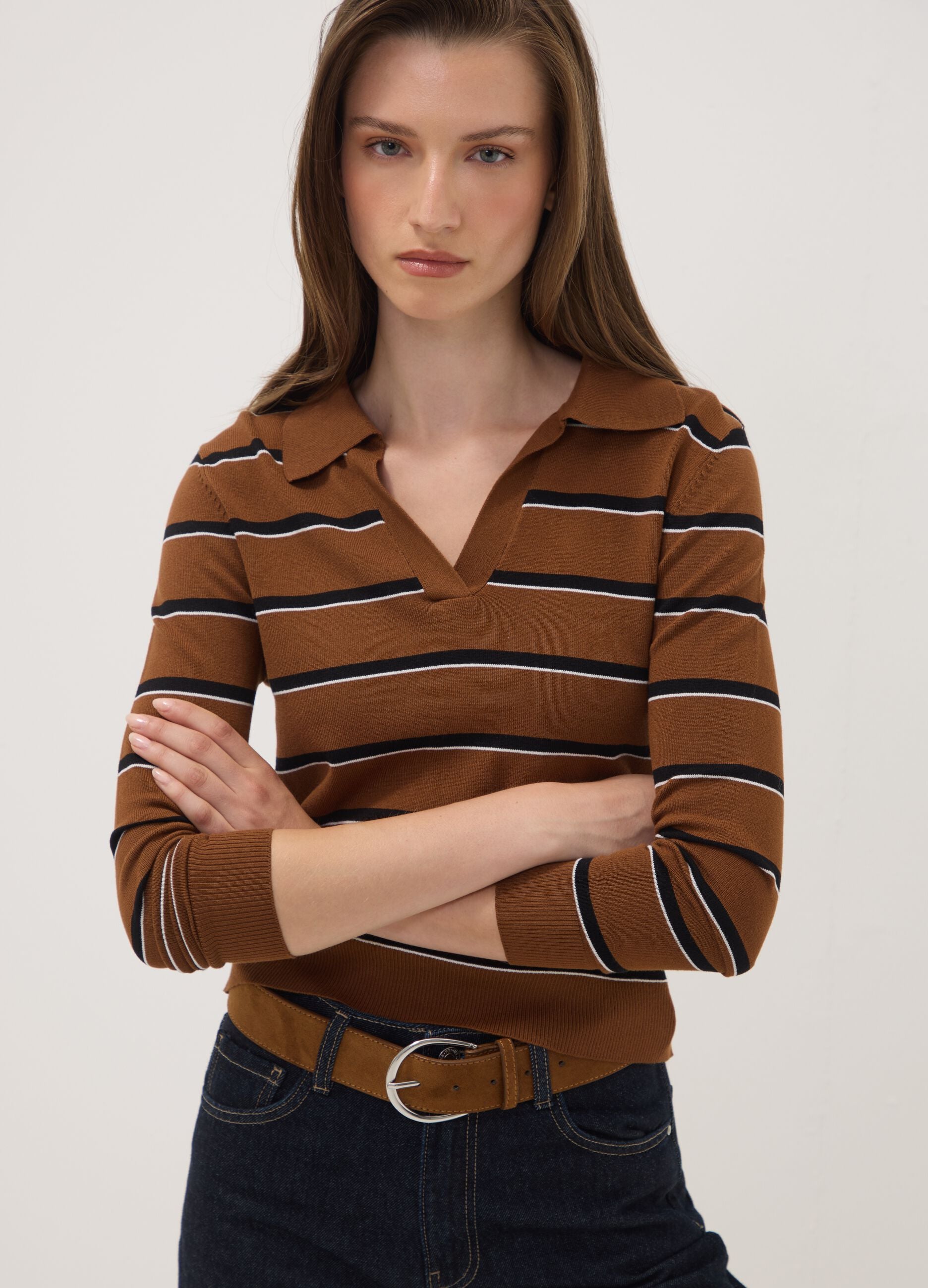 Brown viscose-blend polo-collar jumper, regular fit