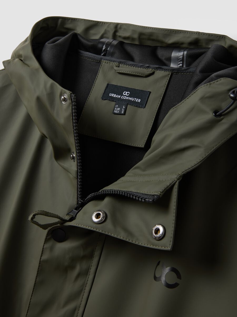Green regular-fit raincoat with zip_1