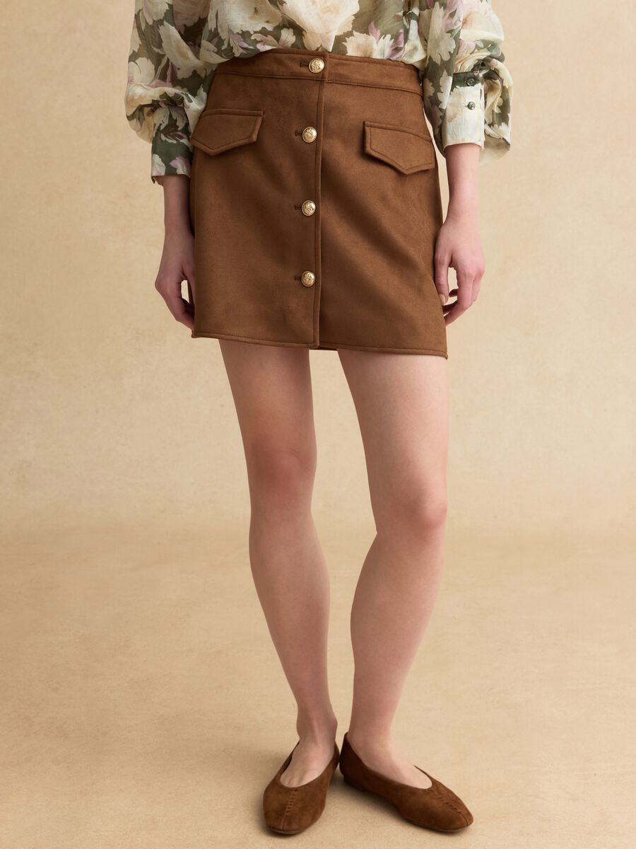 Brown regular fit mini skirt with gold buttons_1