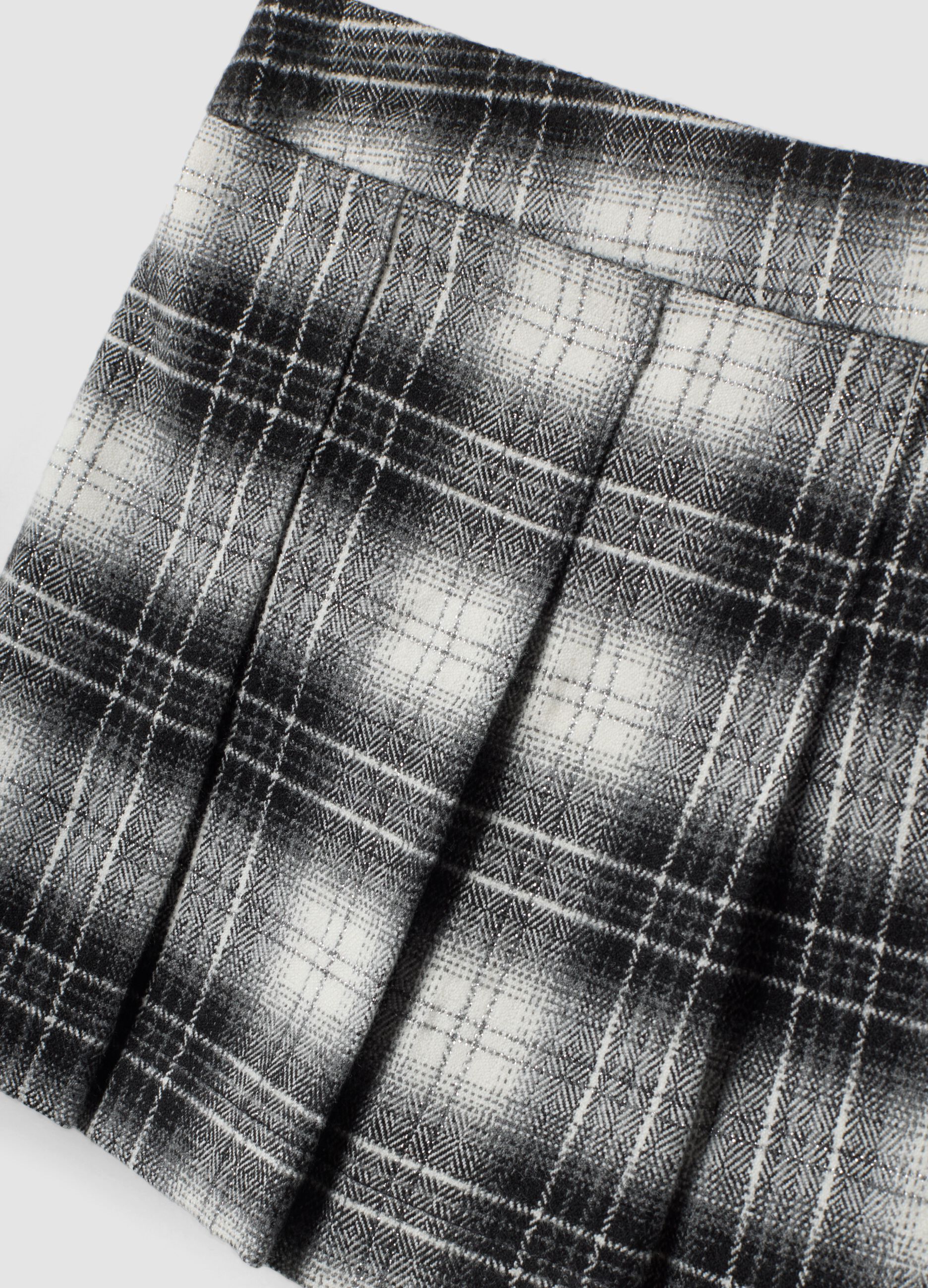 Black checked stretch viscose skort