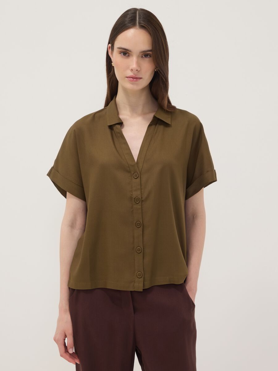 Green short-sleeve pure viscose shirt with oversized fit_0