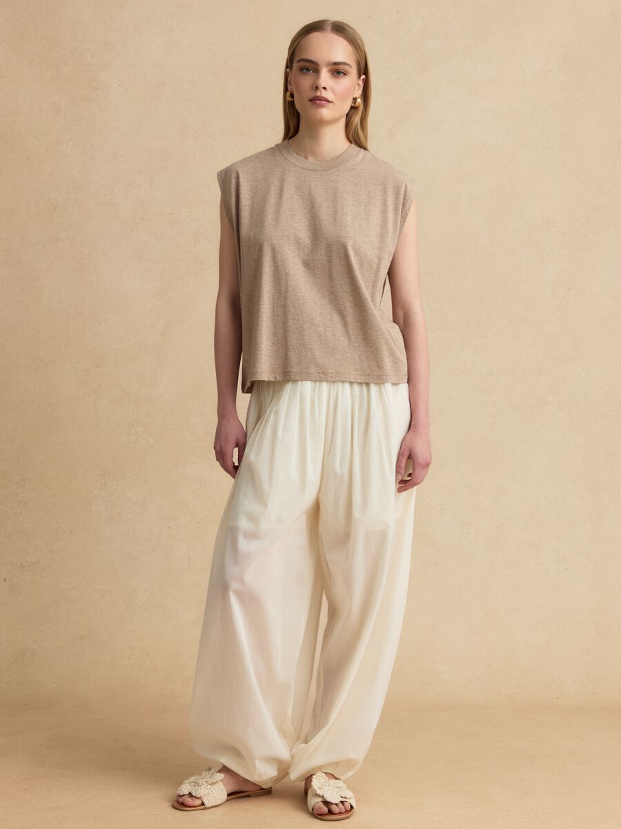 Beige regular-fit lyocell and cotton blend T-shirt with wide sleeves_1