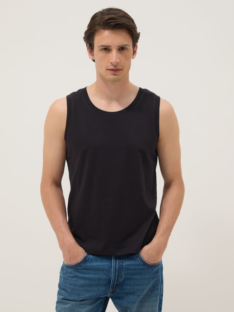 Black crew-neck cotton vest top, regular fit_0