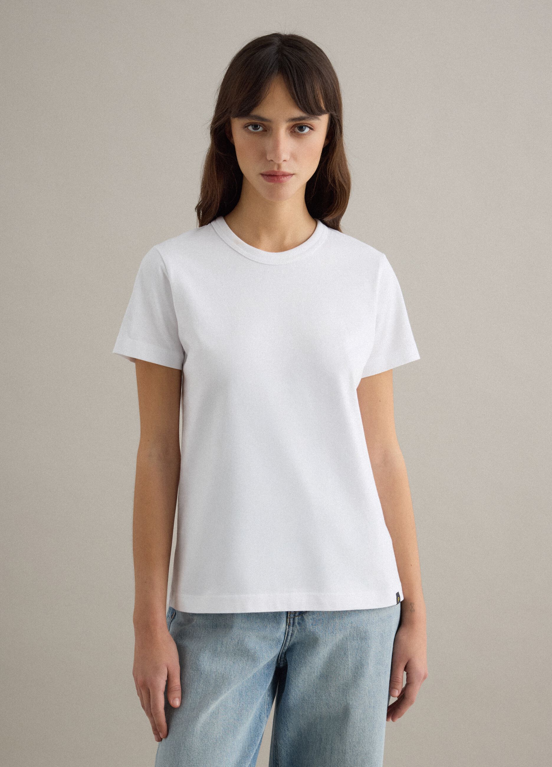 White crew neck cotton t-shirt with regular fit