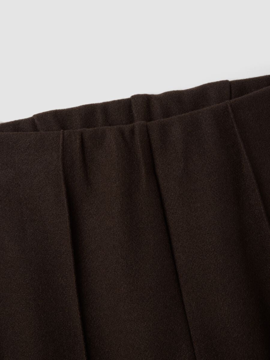 Brown viscose-blend tailored trousers with a baggy fit_5