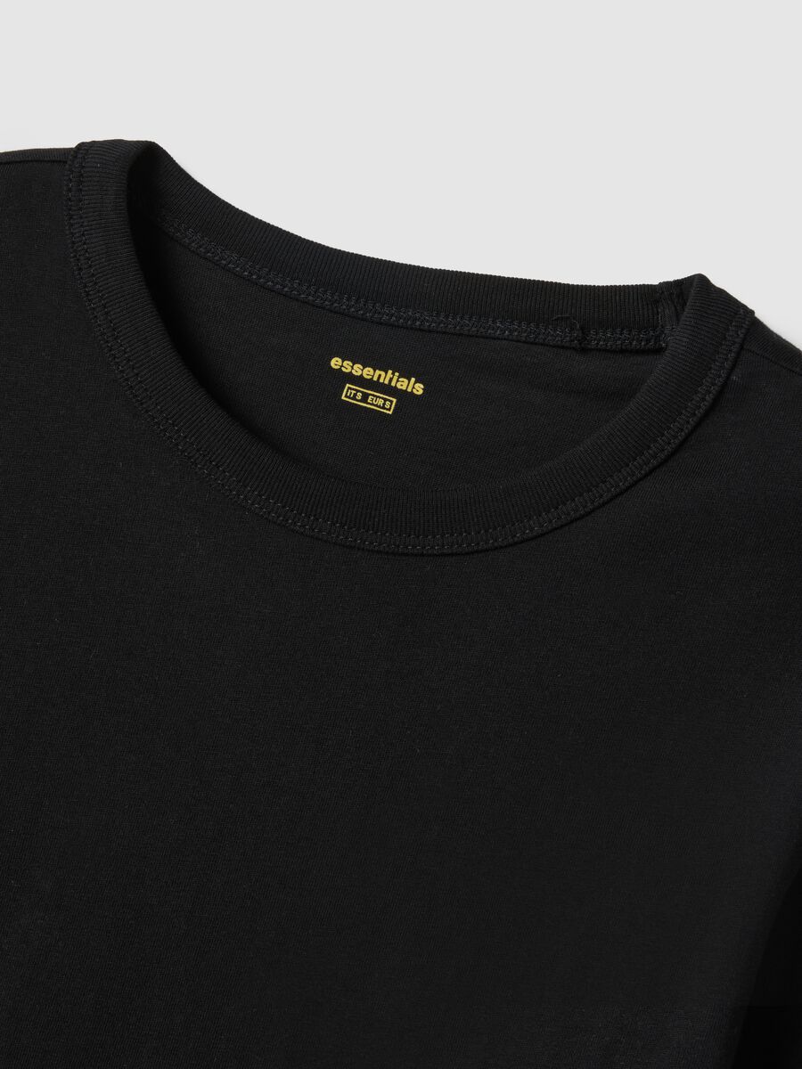 T-shirt nera a maniche lunghe in puro cotone regular fit_5