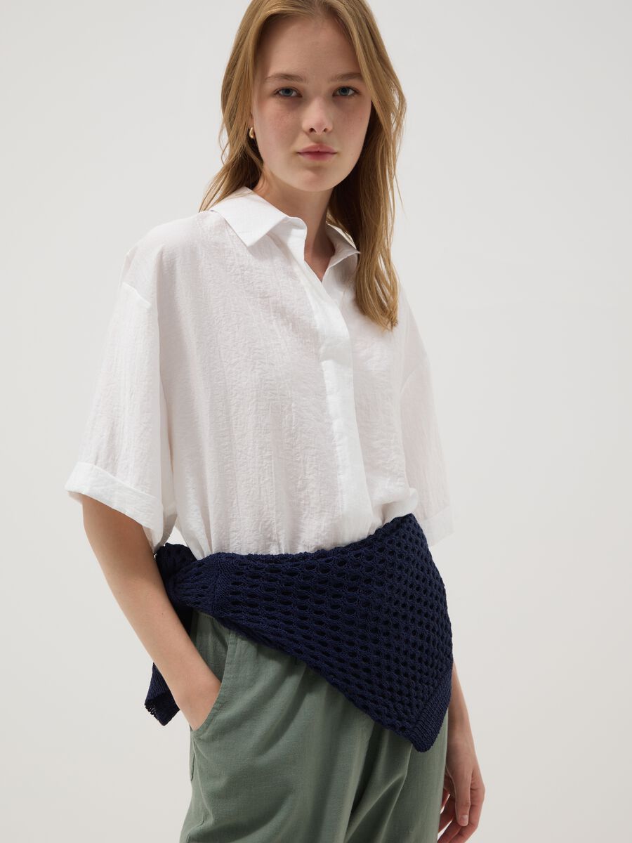 Camicia bianca a maniche lunghe in misto viscosa regular fit_2