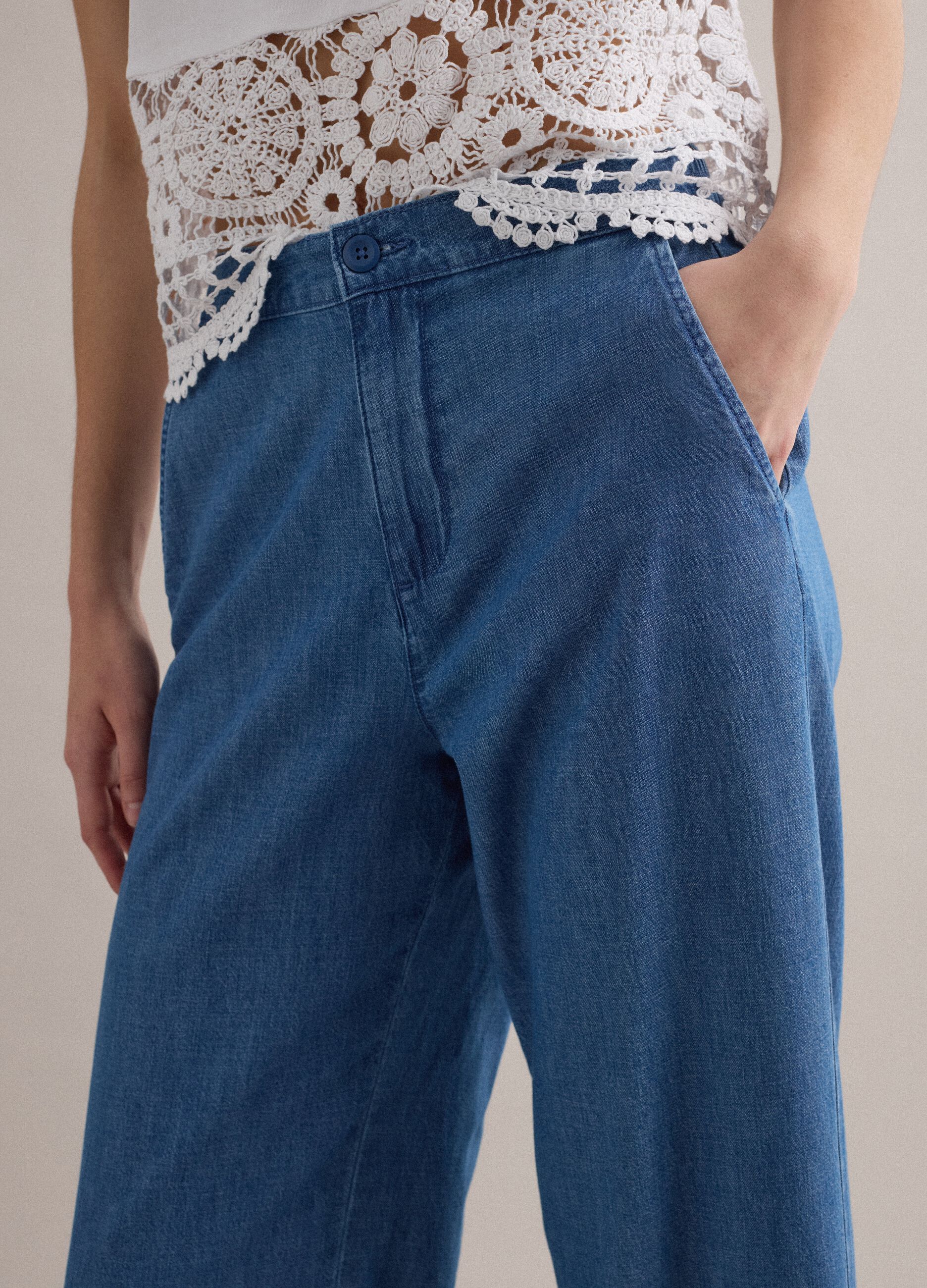 Wide-leg blue cotton trousers