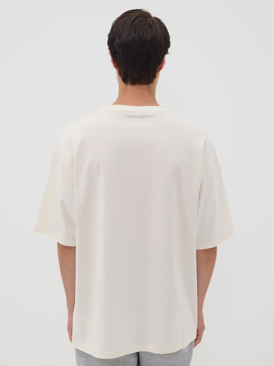 White oversized pure cotton T-shirt with front logo_3