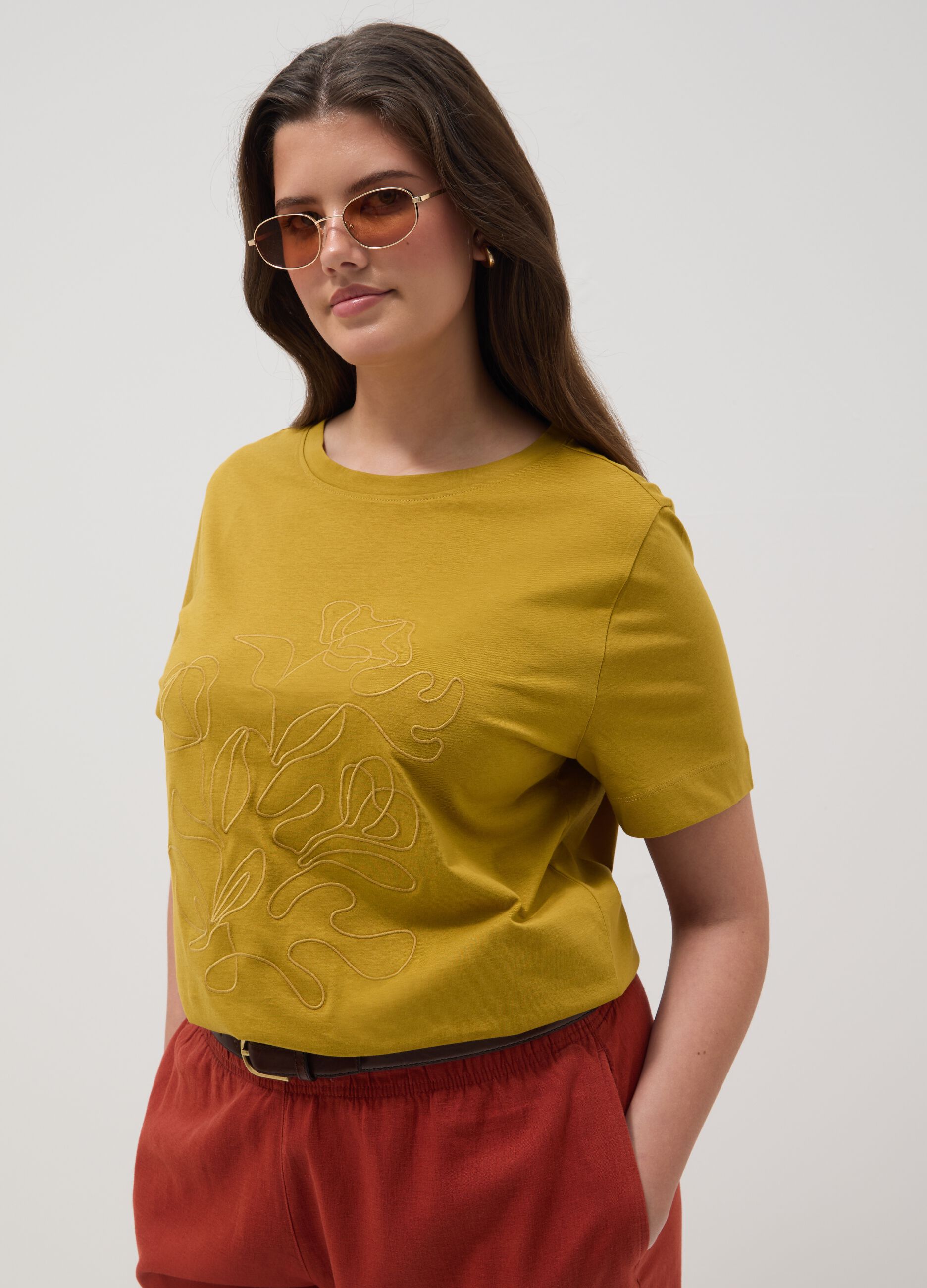 Yellow pure cotton regular fit T-shirt with floral embroidery